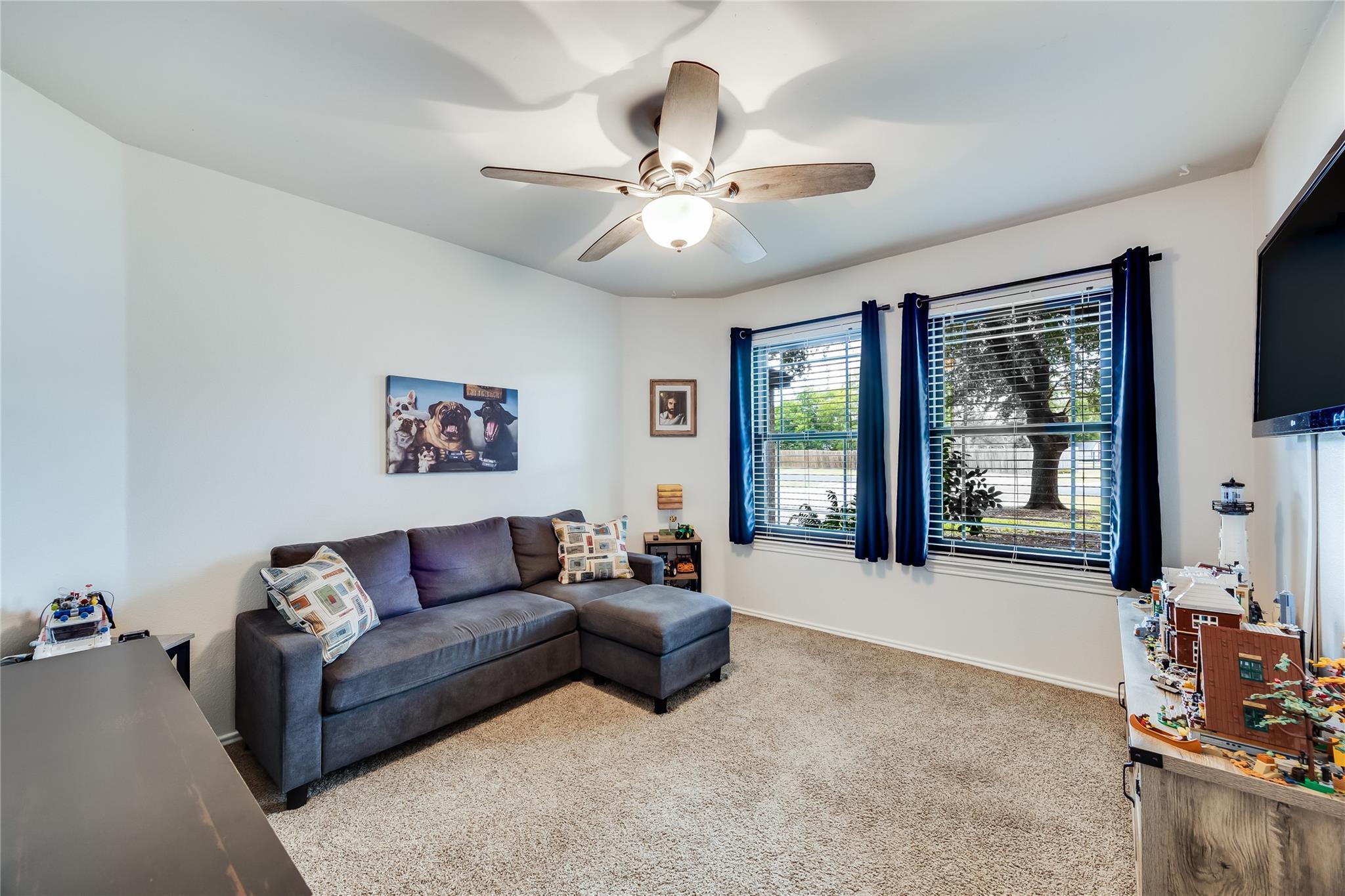 116 Whitetail Ln, Hutto, TX 78634