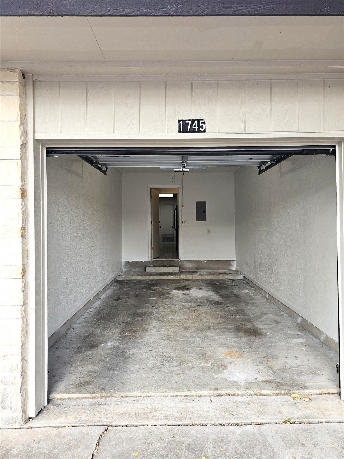 1747 Horseshoe Cir, Round Rock, TX 78681