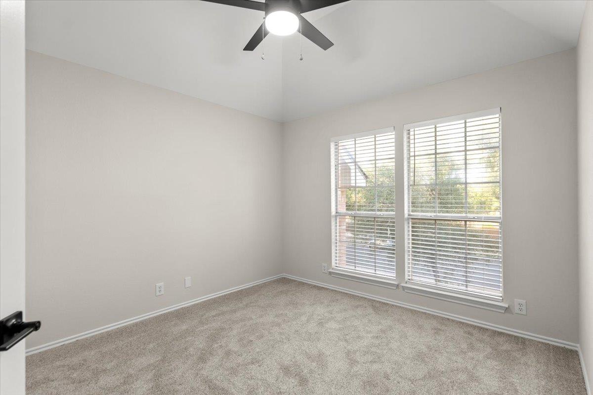 2635 Goldfinch Dr, Cedar Park, TX 78613