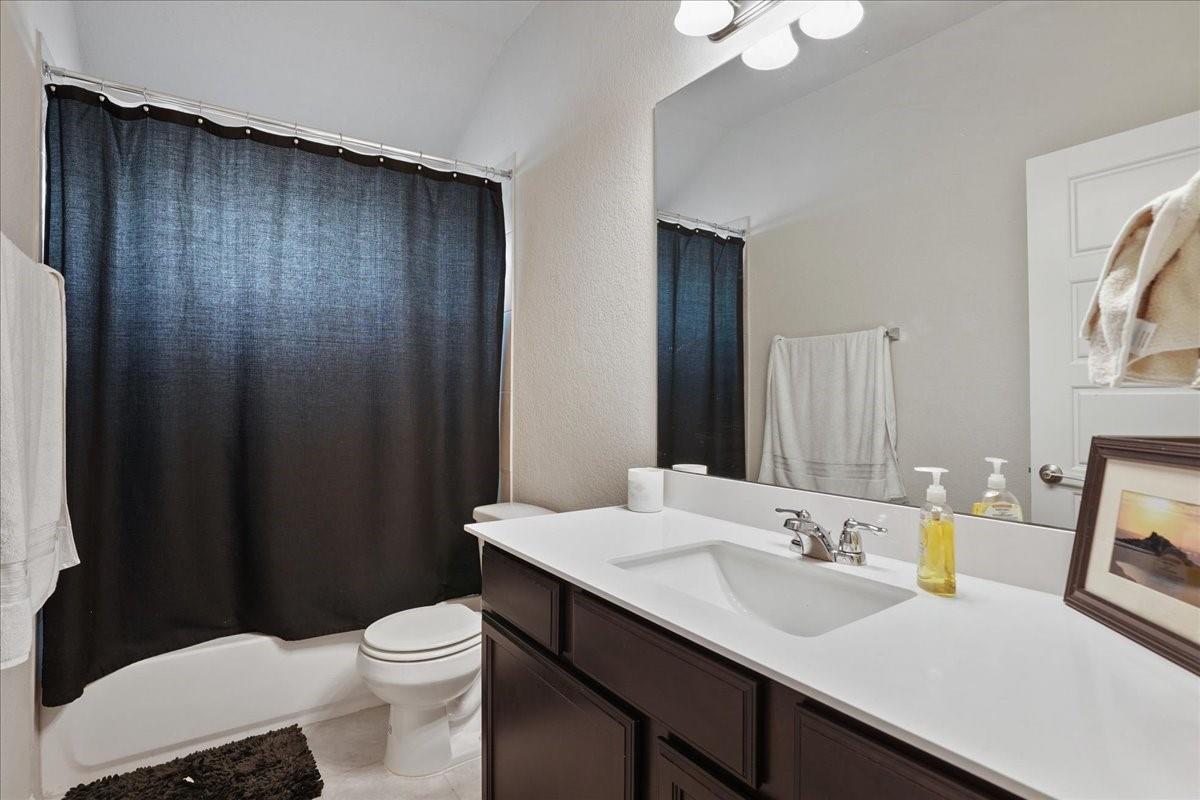 11721 American Mustang Loop, Manor, TX 78653