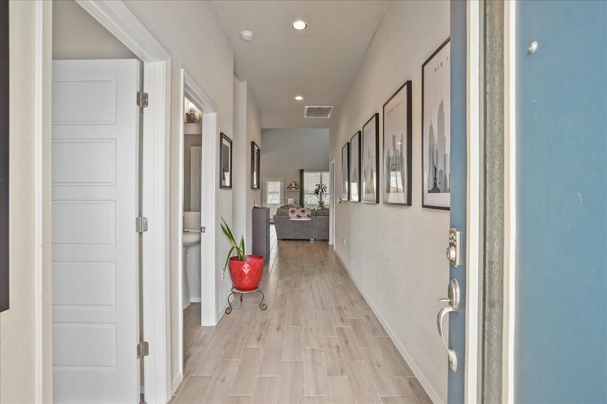 11721 American Mustang Loop, Manor, TX 78653