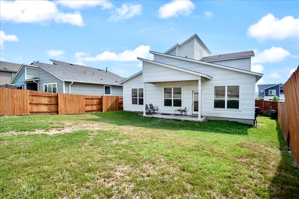 11721 American Mustang Loop, Manor, TX 78653