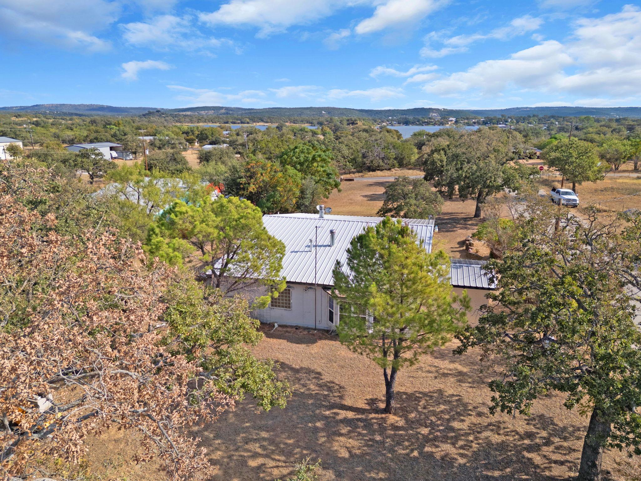 835 Whited St, Tow, TX 78672