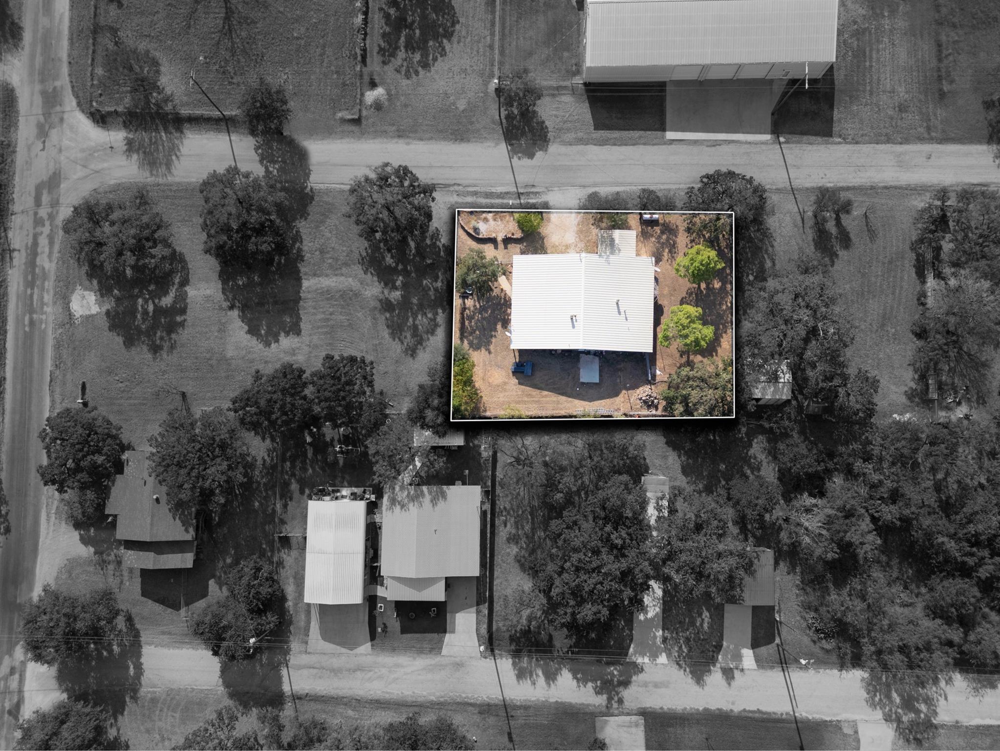 835 Whited St, Tow, TX 78672