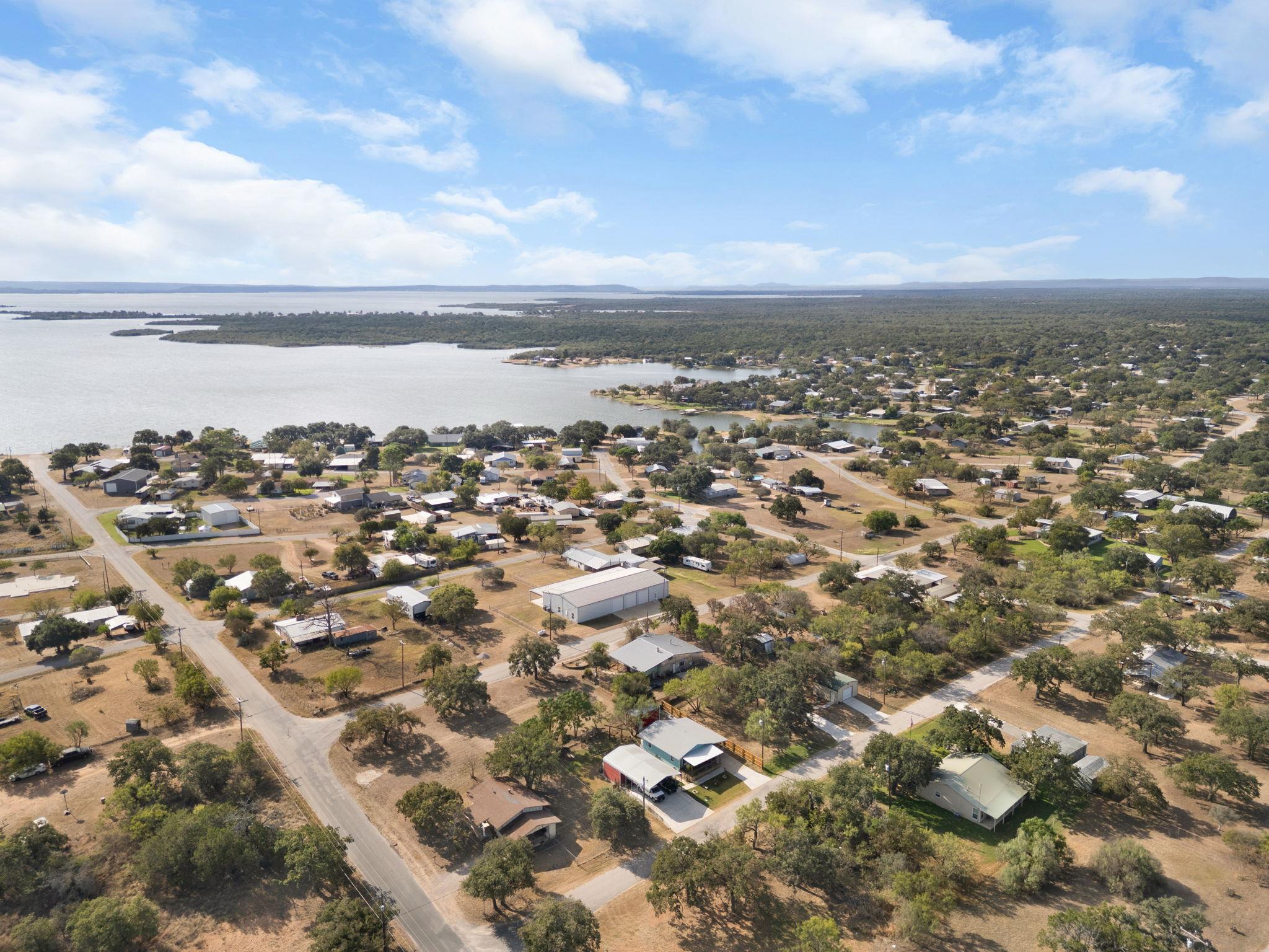 835 Whited St, Tow, TX 78672