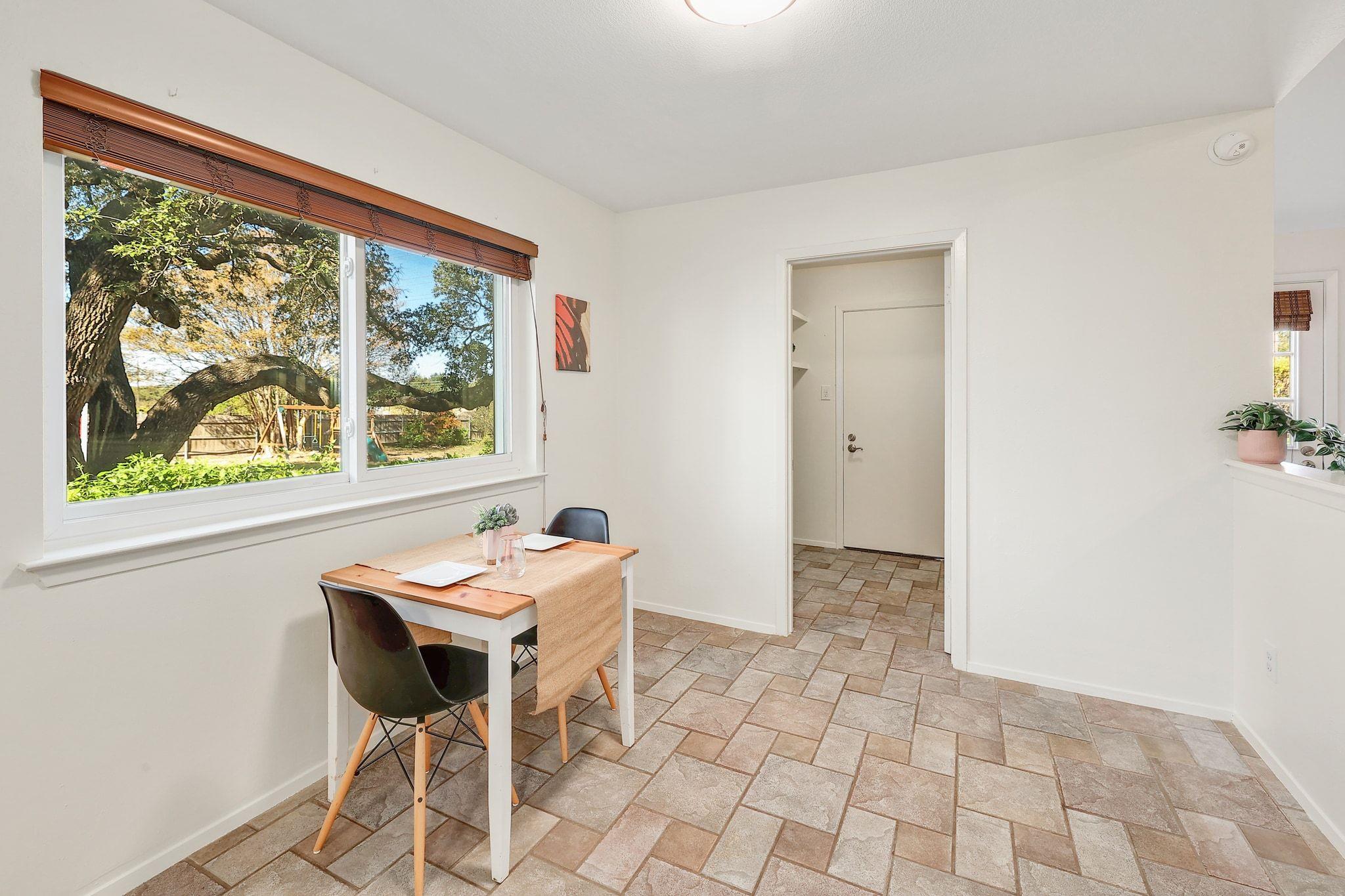 1400 Doonesbury Dr, Austin, TX 78758