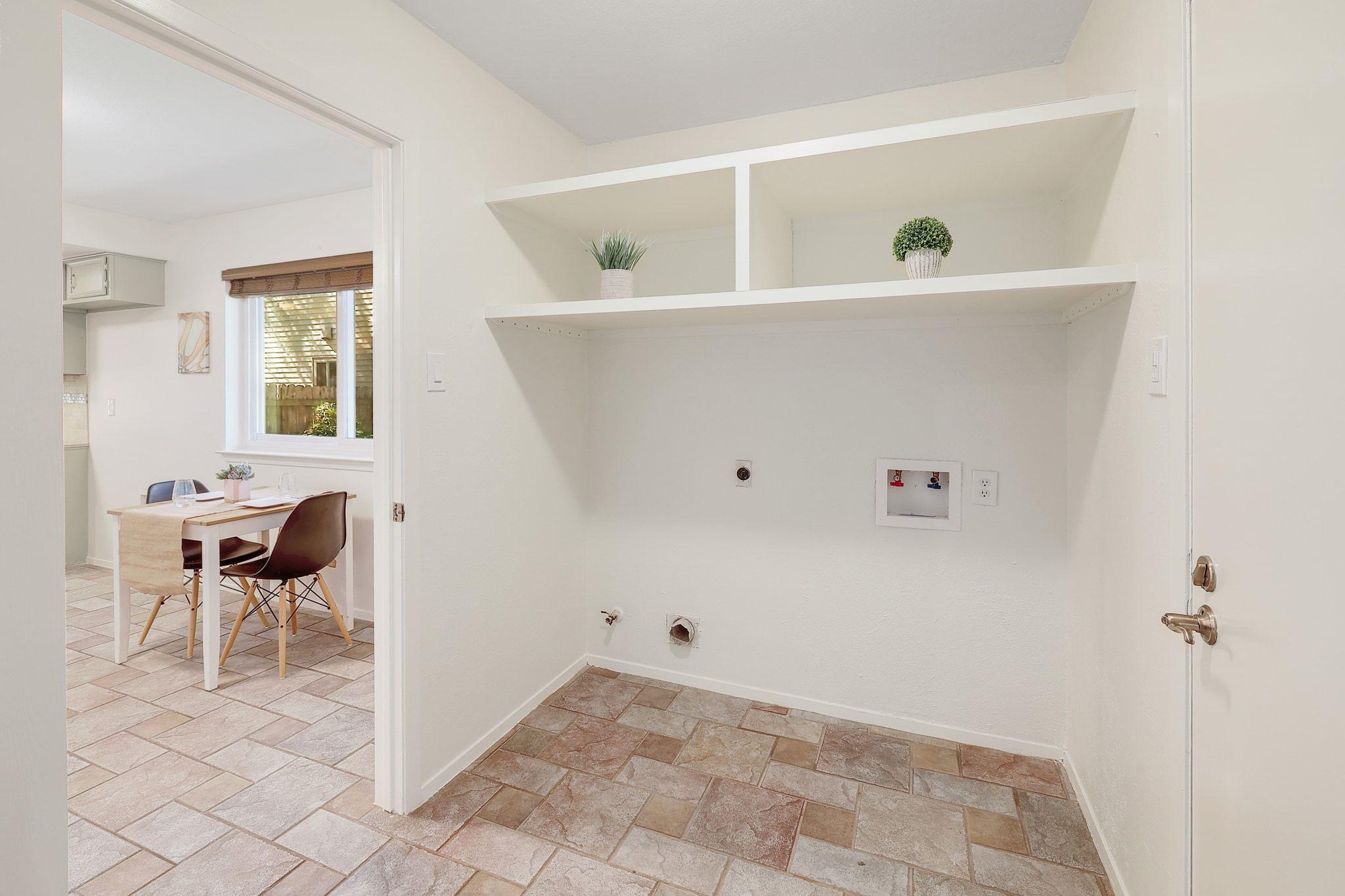 1400 Doonesbury Dr, Austin, TX 78758