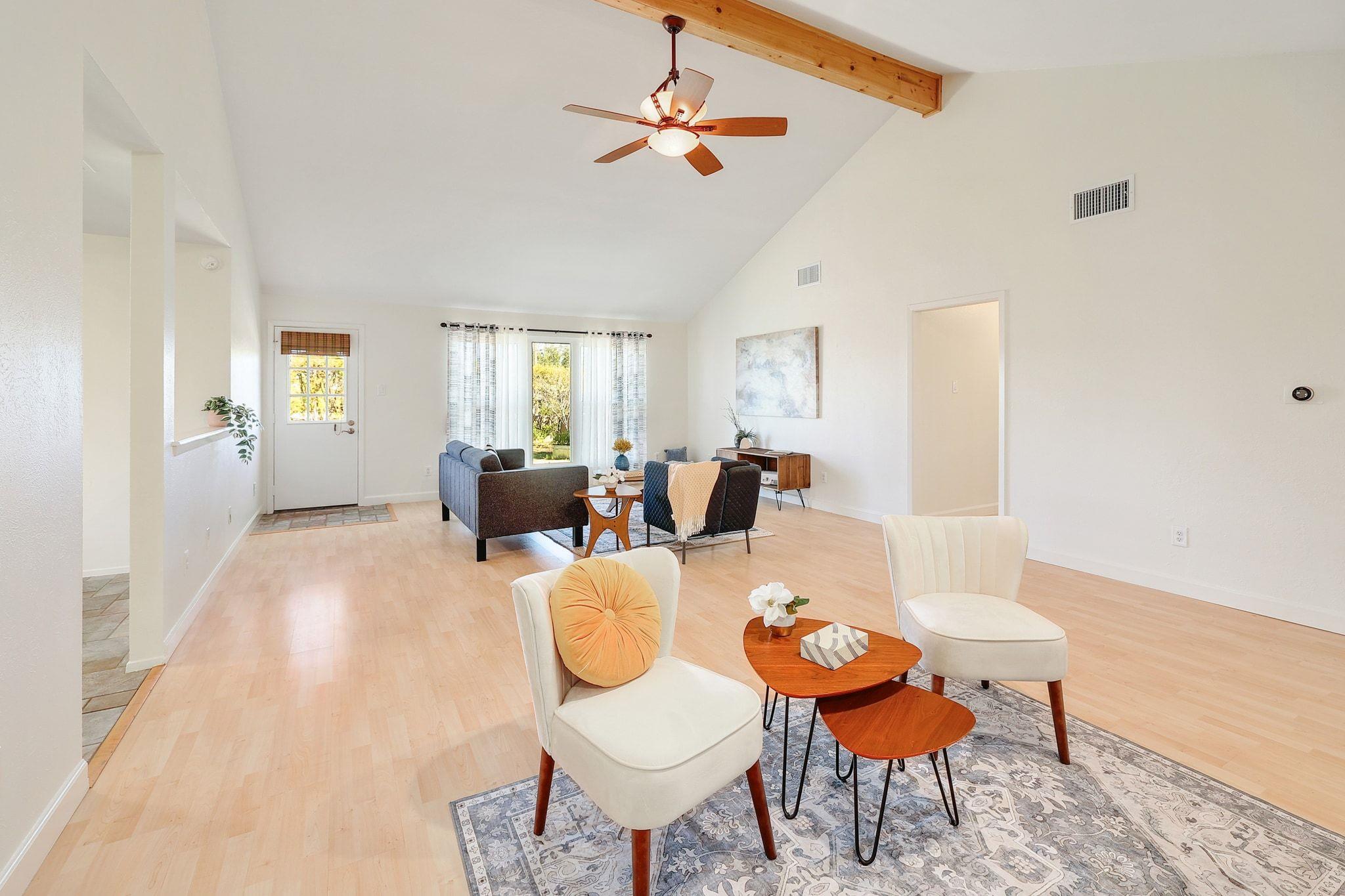 1400 Doonesbury Dr, Austin, TX 78758