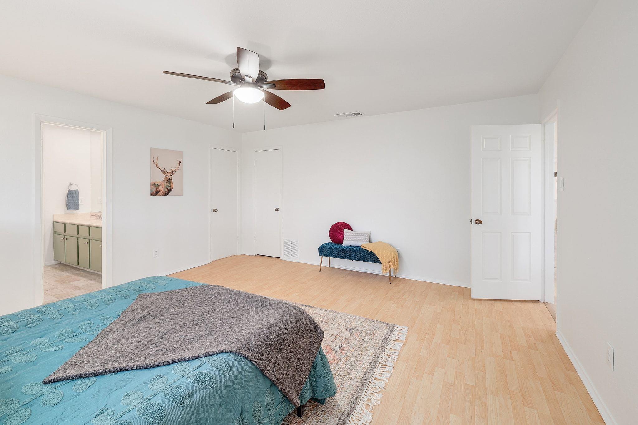 1400 Doonesbury Dr, Austin, TX 78758