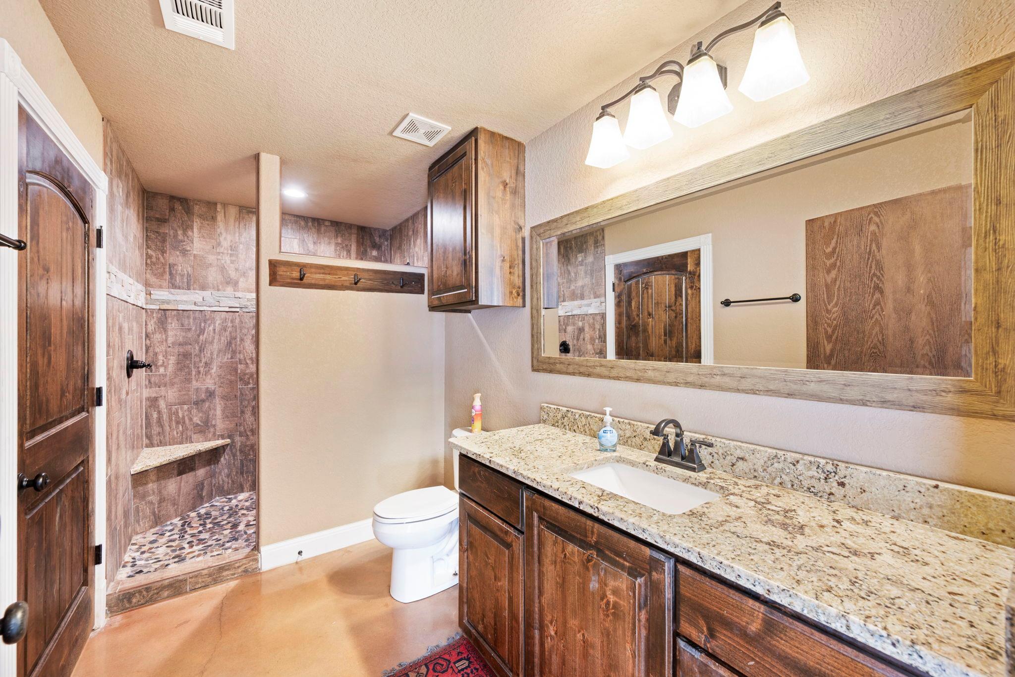 198 River Villas Ct # 3, New Braunfels, TX 78132