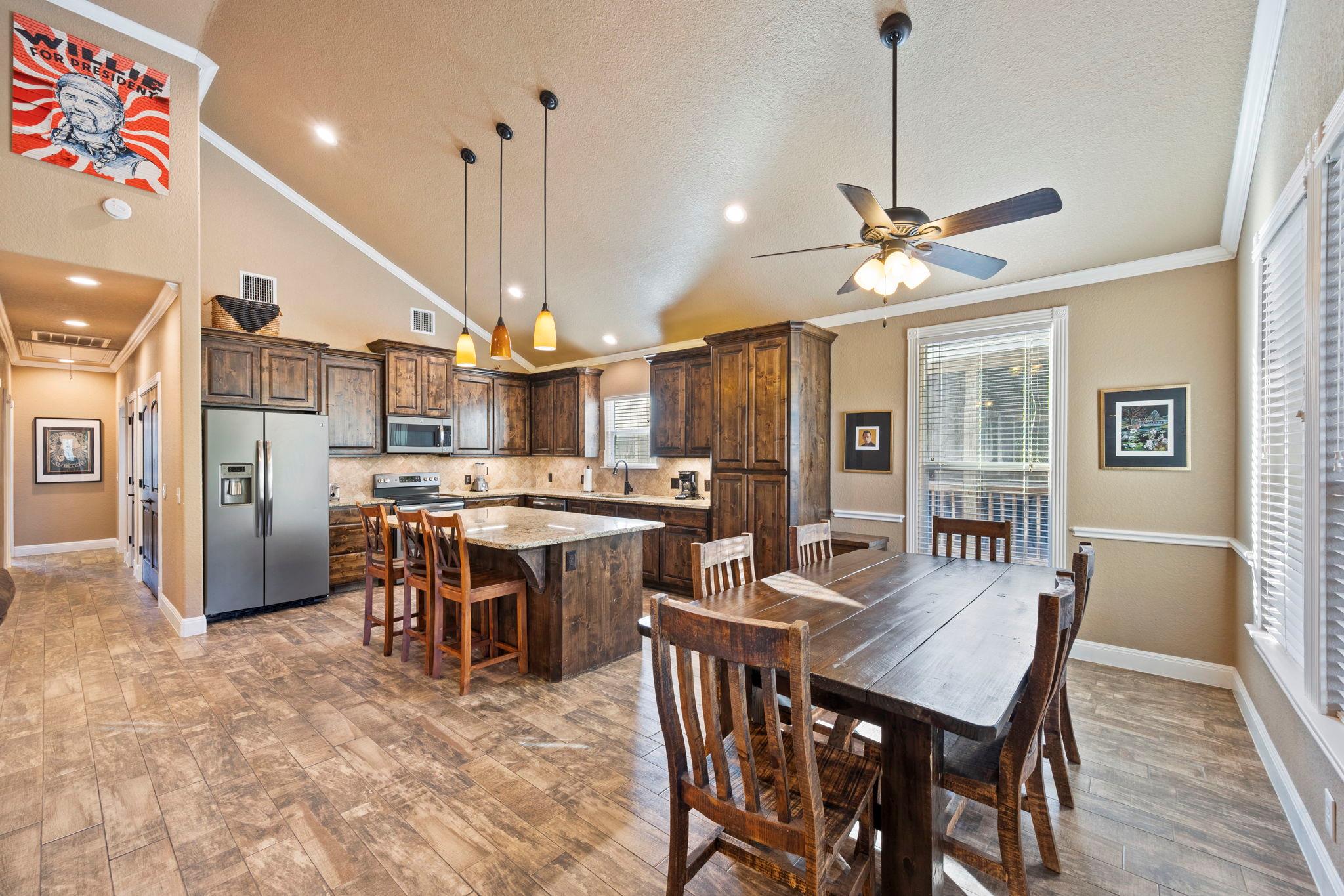 198 River Villas Ct # 3, New Braunfels, TX 78132