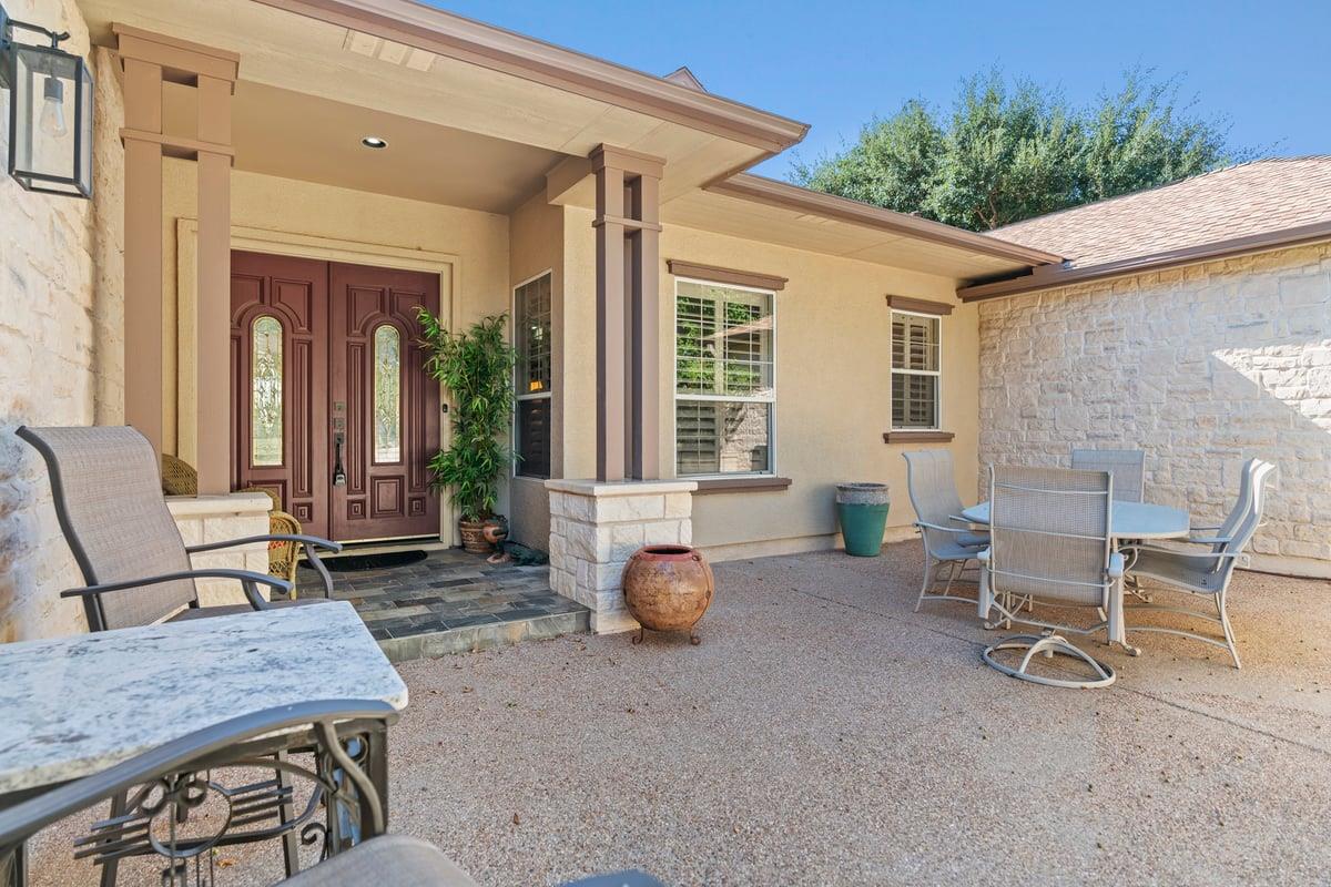 121 Vinca Dr, Georgetown, TX 78628