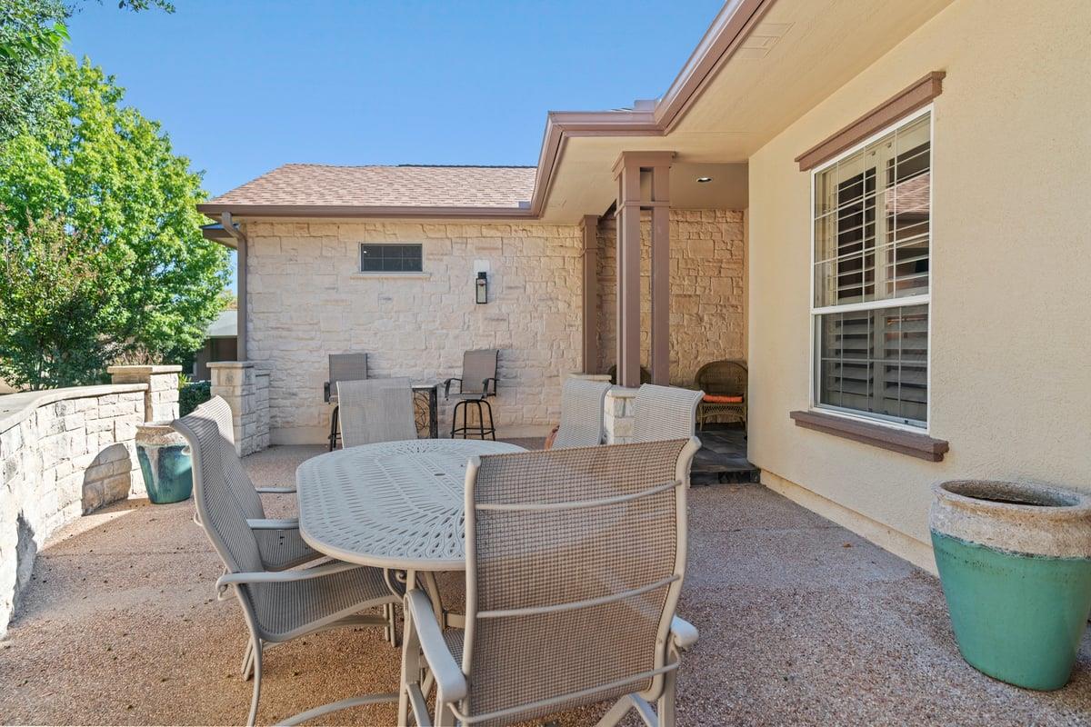 121 Vinca Dr, Georgetown, TX 78628