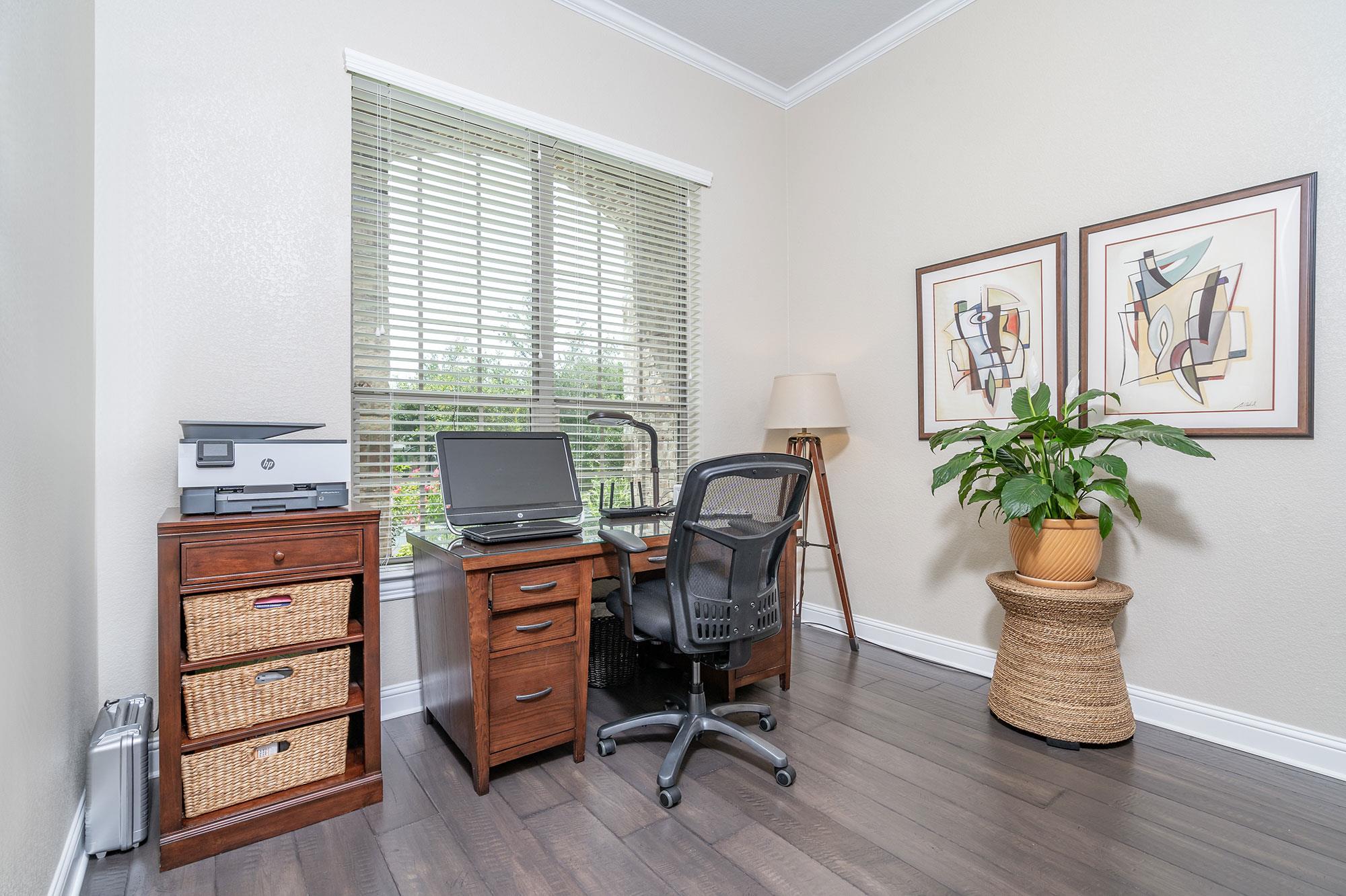 1419 Rowan Dr, Georgetown, TX 78628