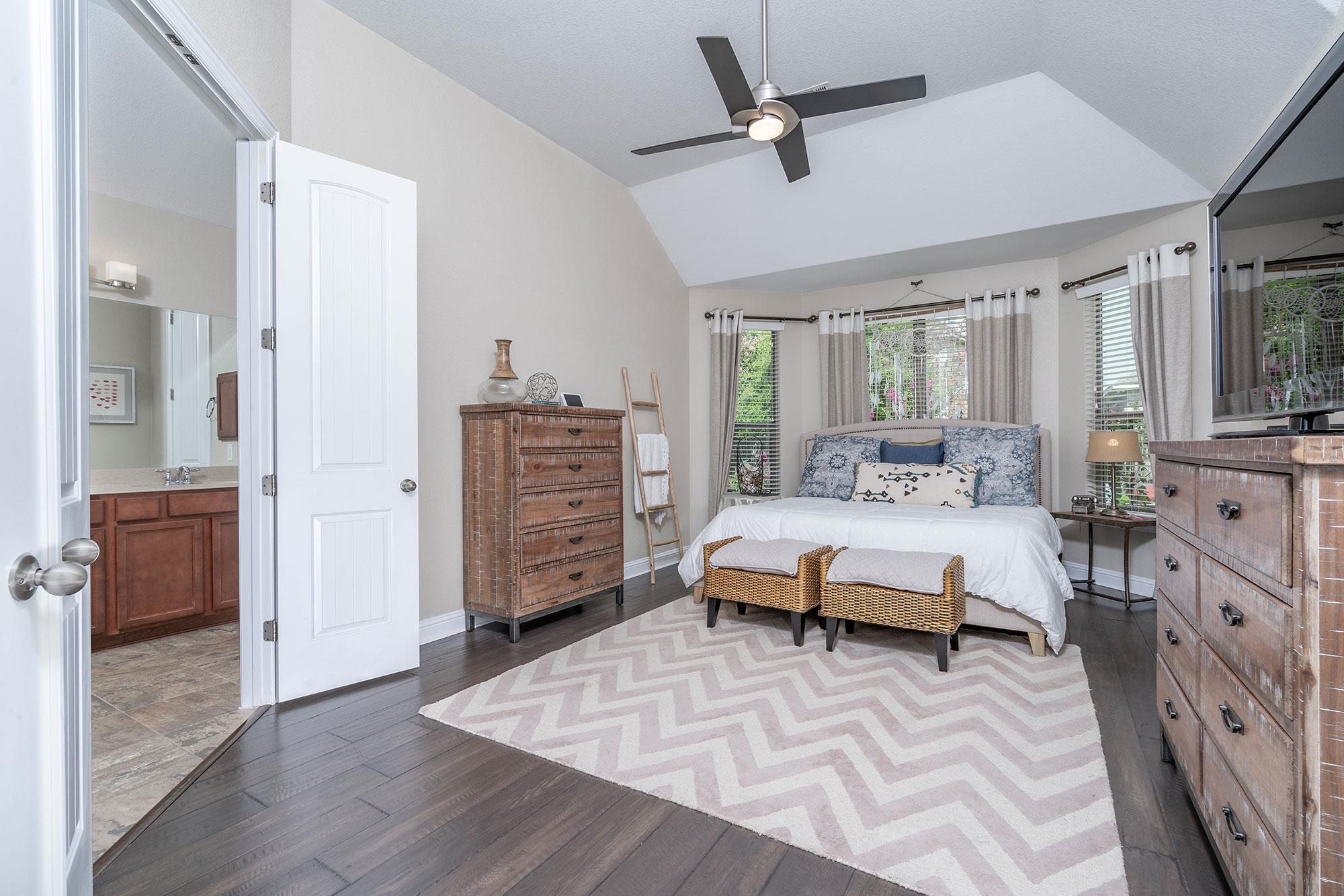 1419 Rowan Dr, Georgetown, TX 78628