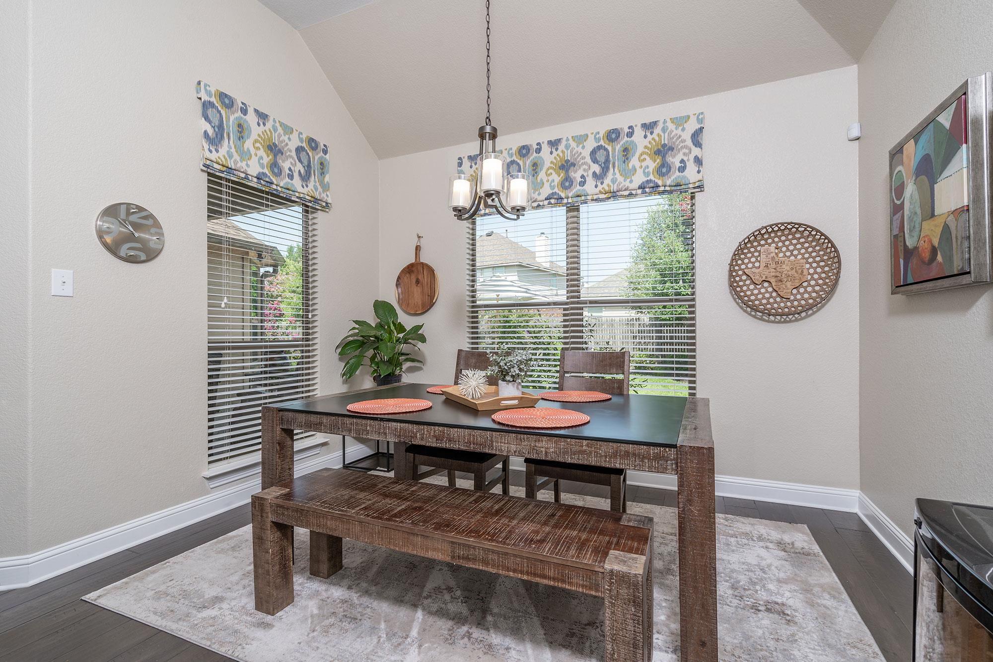 1419 Rowan Dr, Georgetown, TX 78628