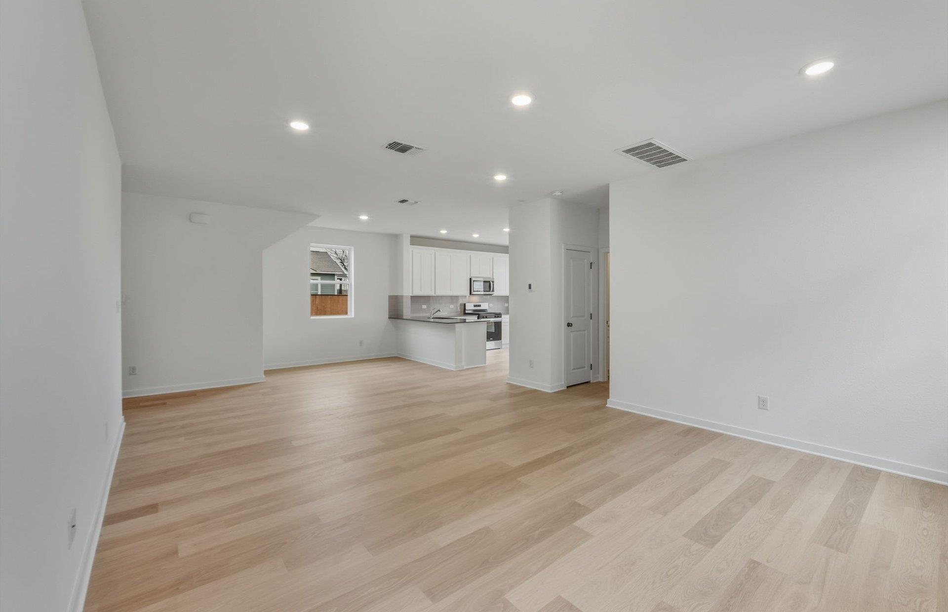 341 Sullivan Way, Elgin, TX 78621