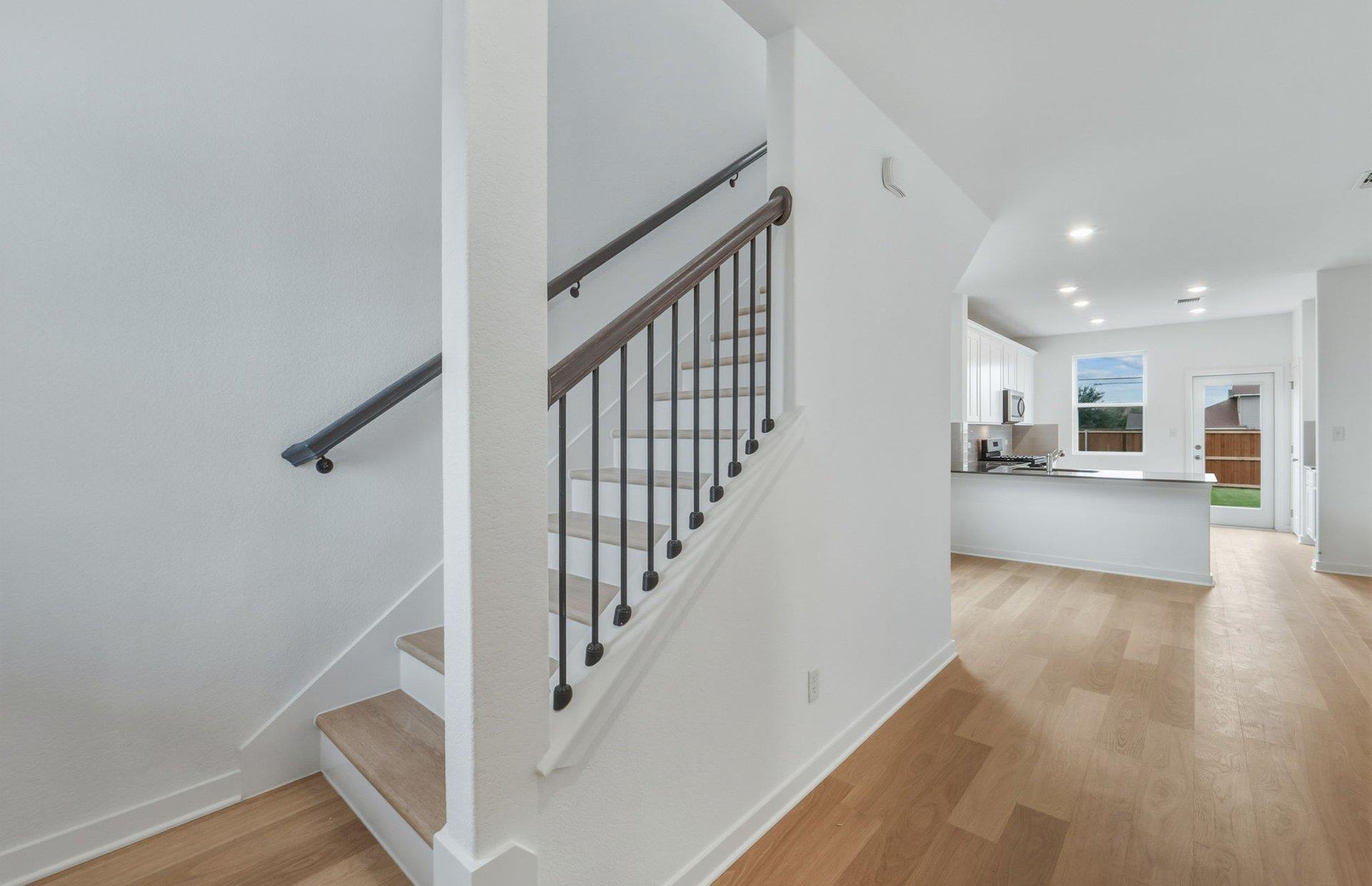 341 Sullivan Way, Elgin, TX 78621