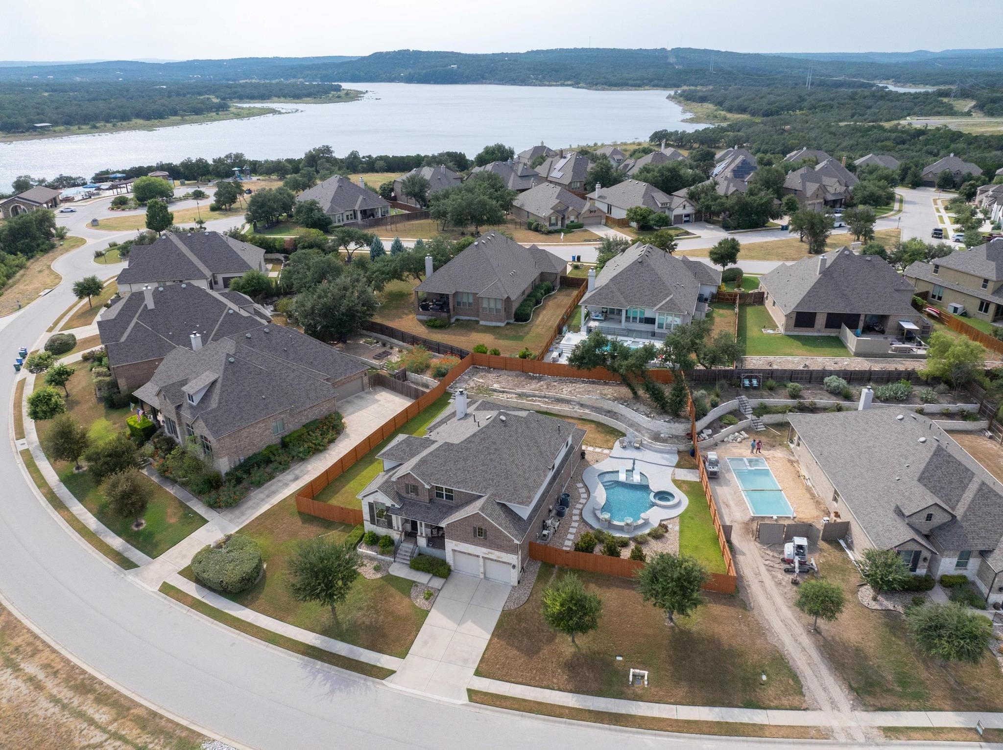 7300 Tessera Pkwy, Lago Vista, TX 78645