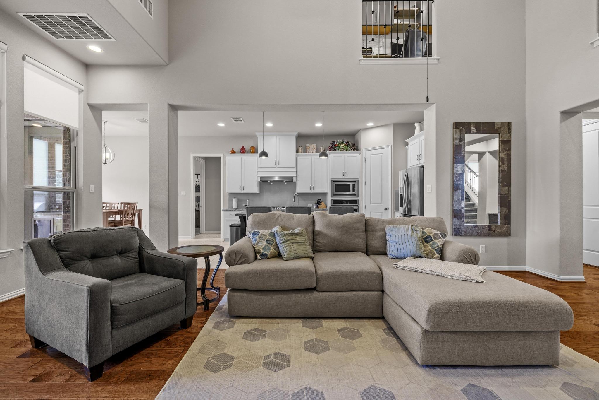 7300 Tessera Pkwy, Lago Vista, TX 78645