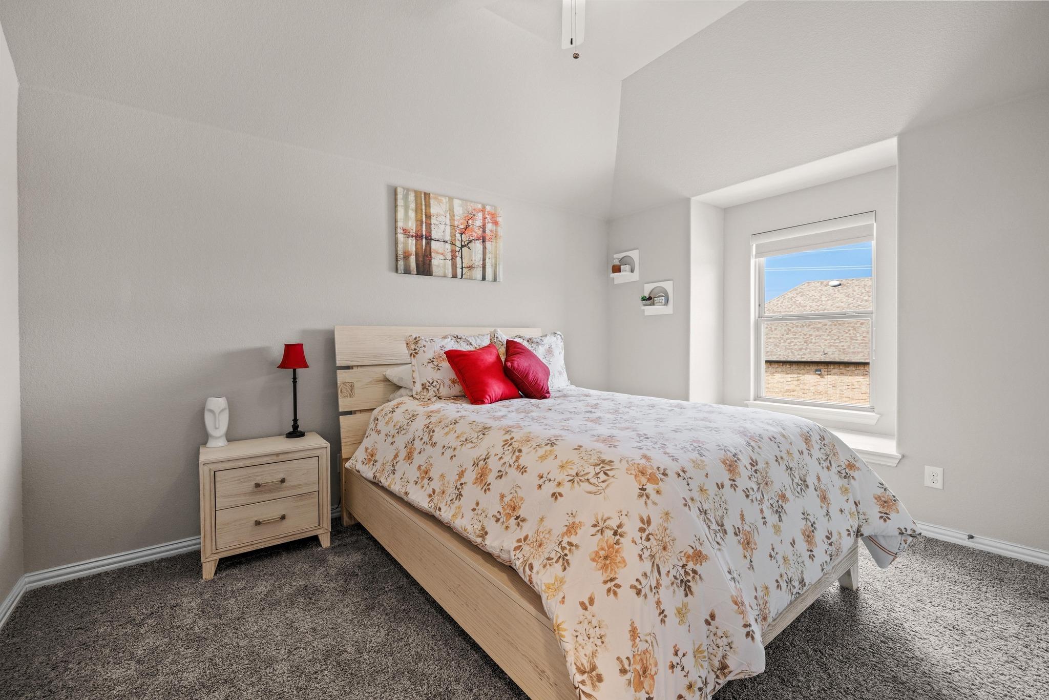 7300 Tessera Pkwy, Lago Vista, TX 78645