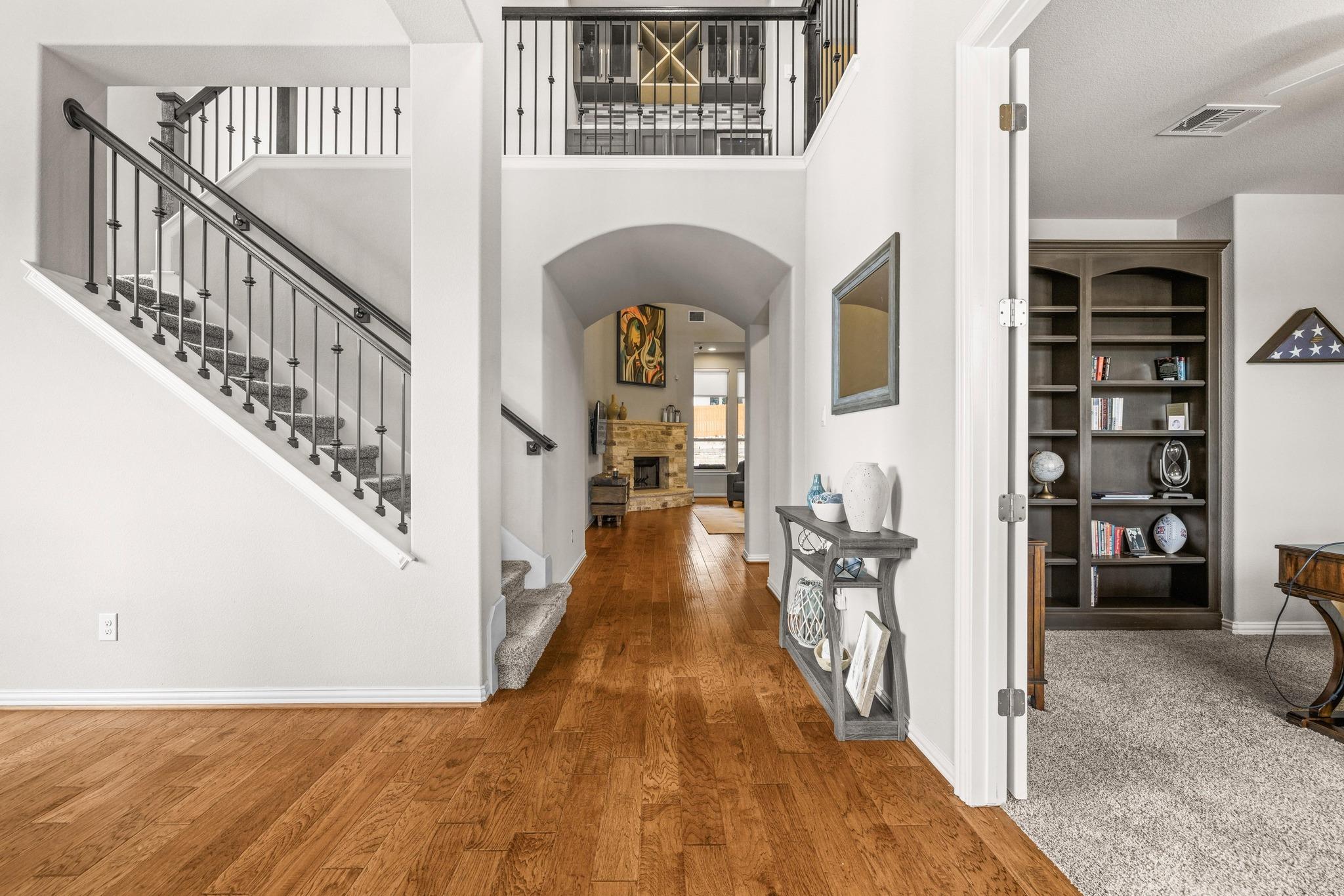 7300 Tessera Pkwy, Lago Vista, TX 78645