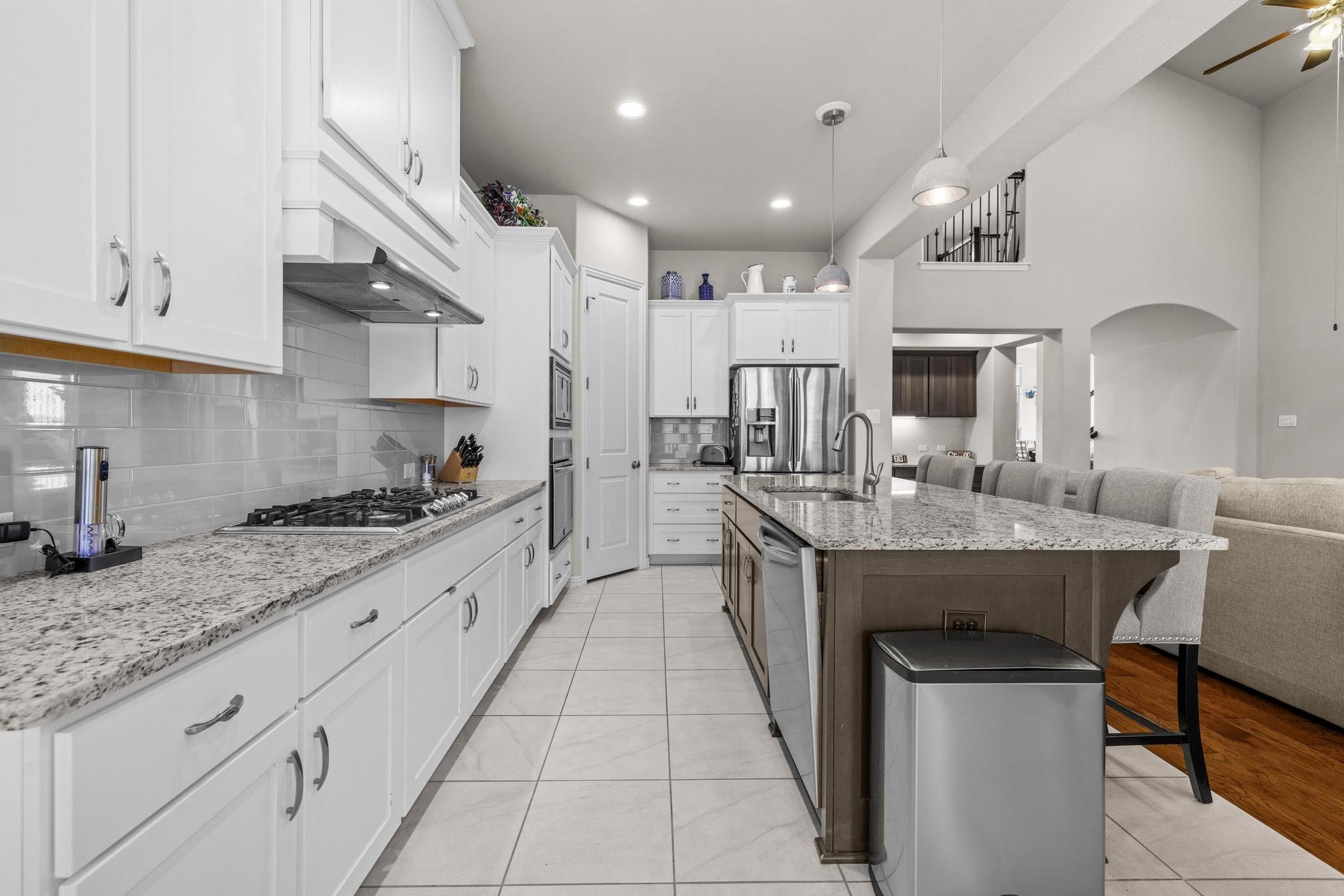 7300 Tessera Pkwy, Lago Vista, TX 78645