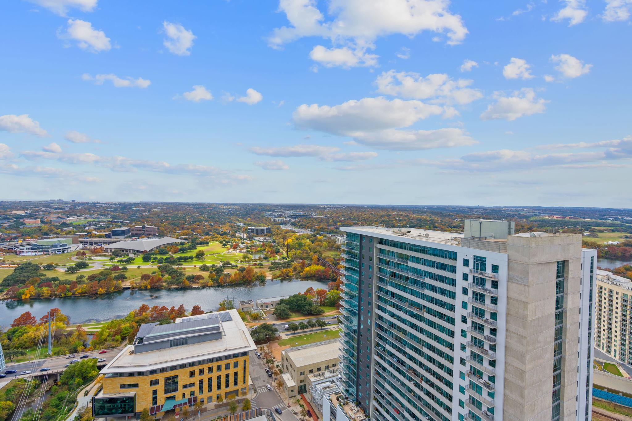 301 West Ave # 5006, Austin, TX 78701