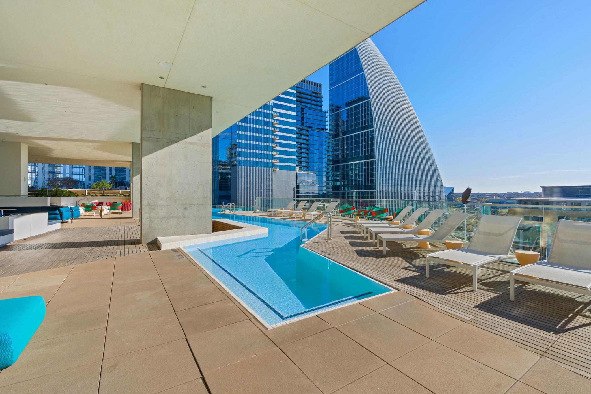 301 West Ave # 5006, Austin, TX 78701