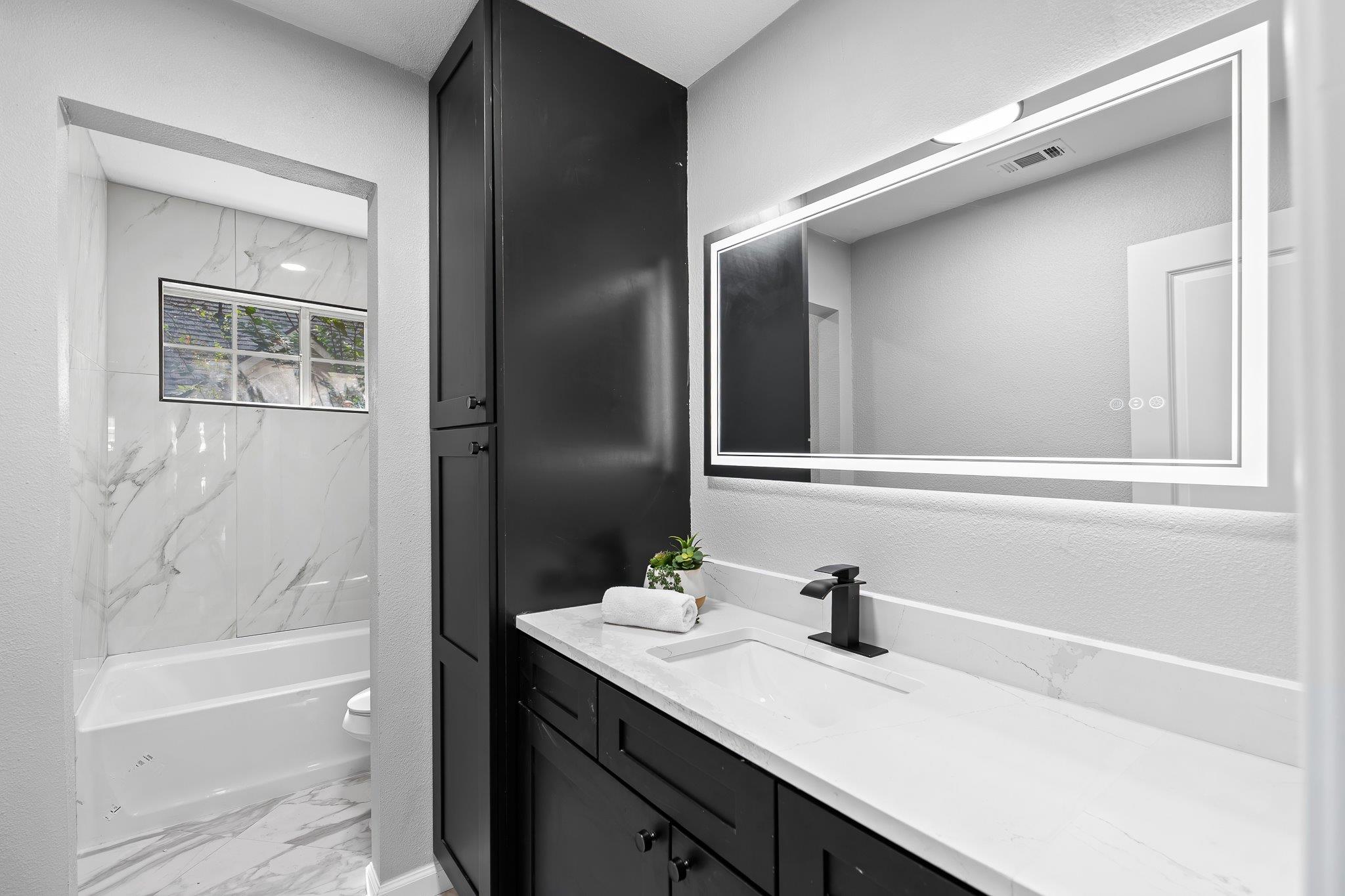 1210 Brophy Dr, Pflugerville, TX 78660