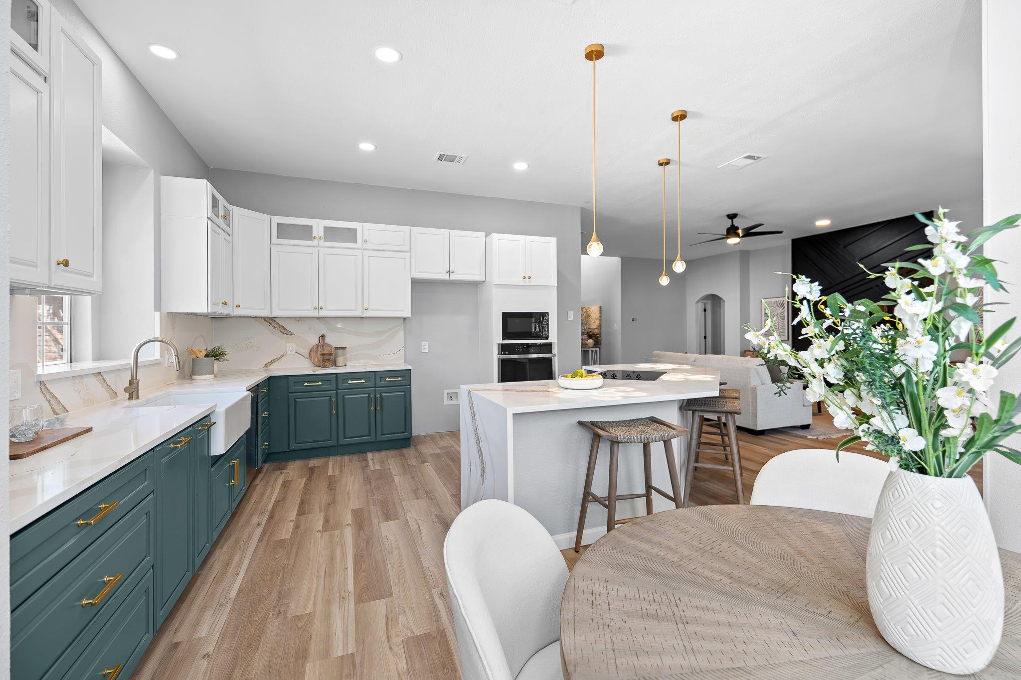 1210 Brophy Dr, Pflugerville, TX 78660