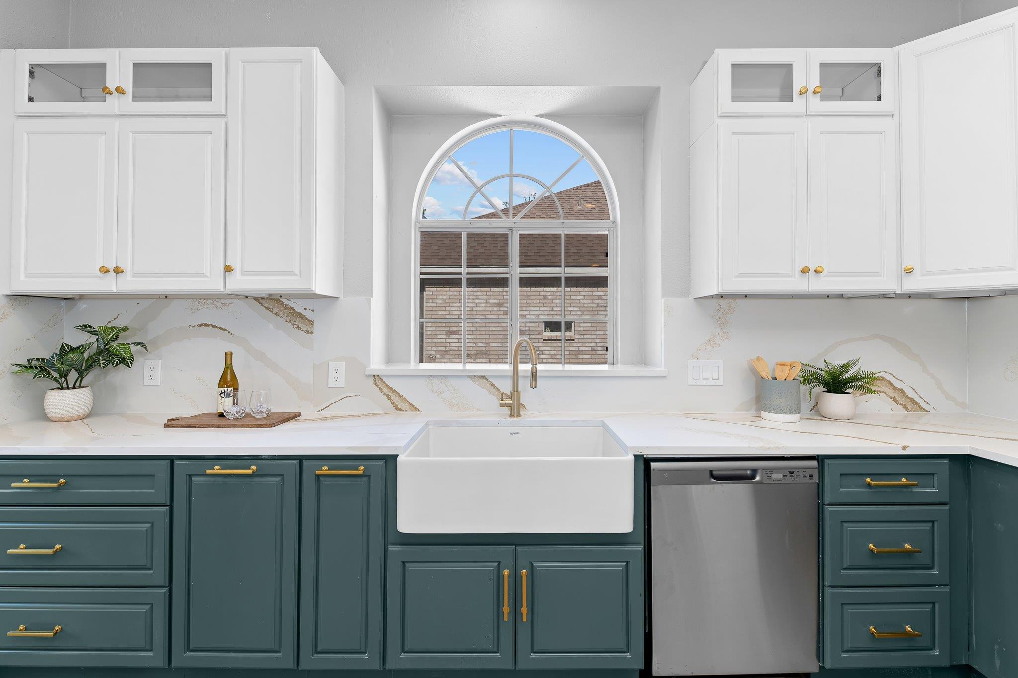 1210 Brophy Dr, Pflugerville, TX 78660