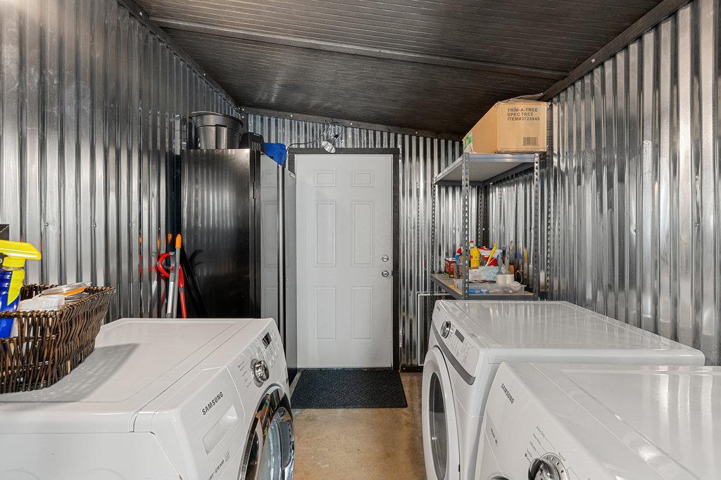 102 Ranchview Dr, Johnson City, TX 78636