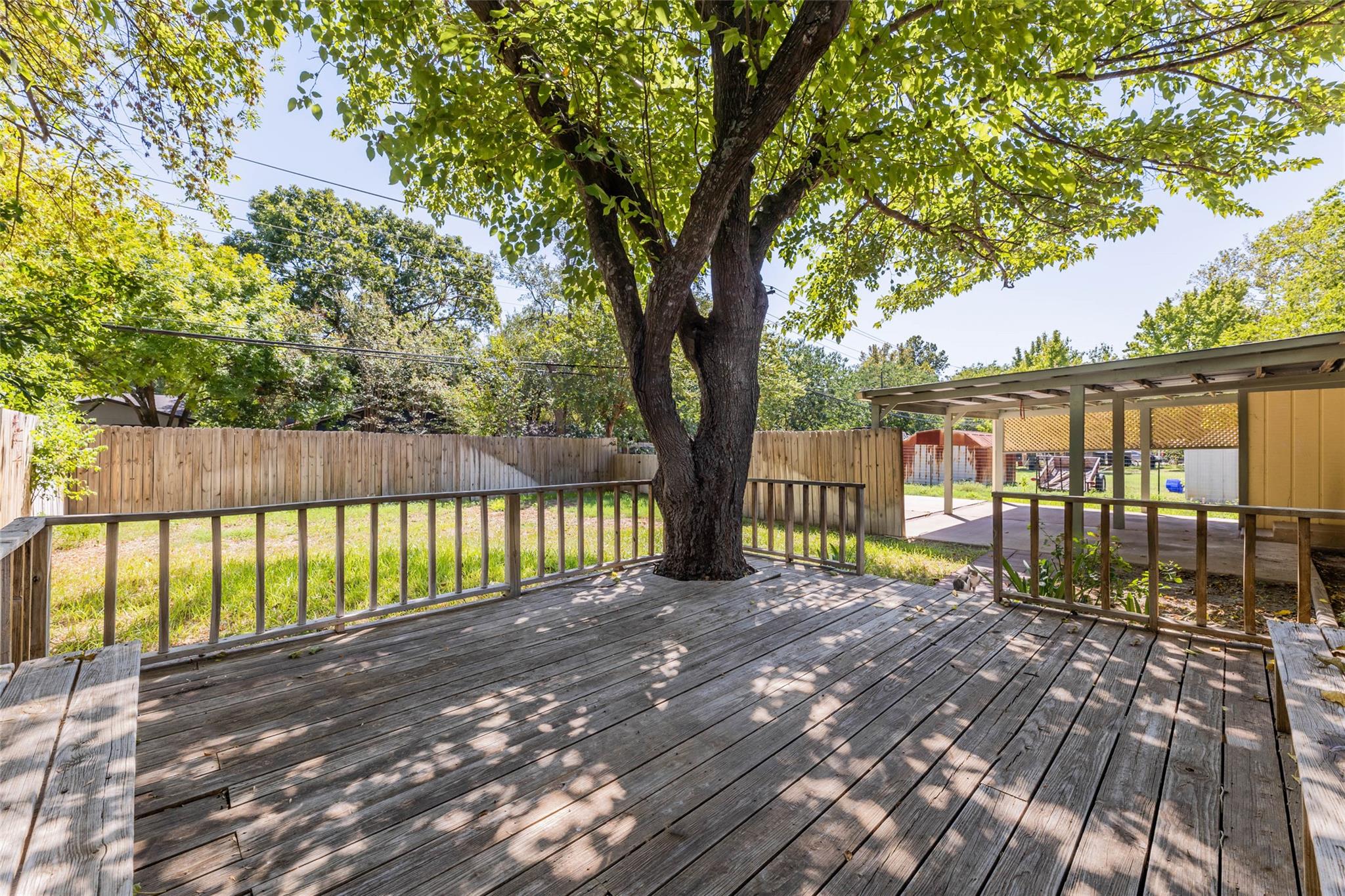 1204 Barbara Dr, San Marcos, TX 78666