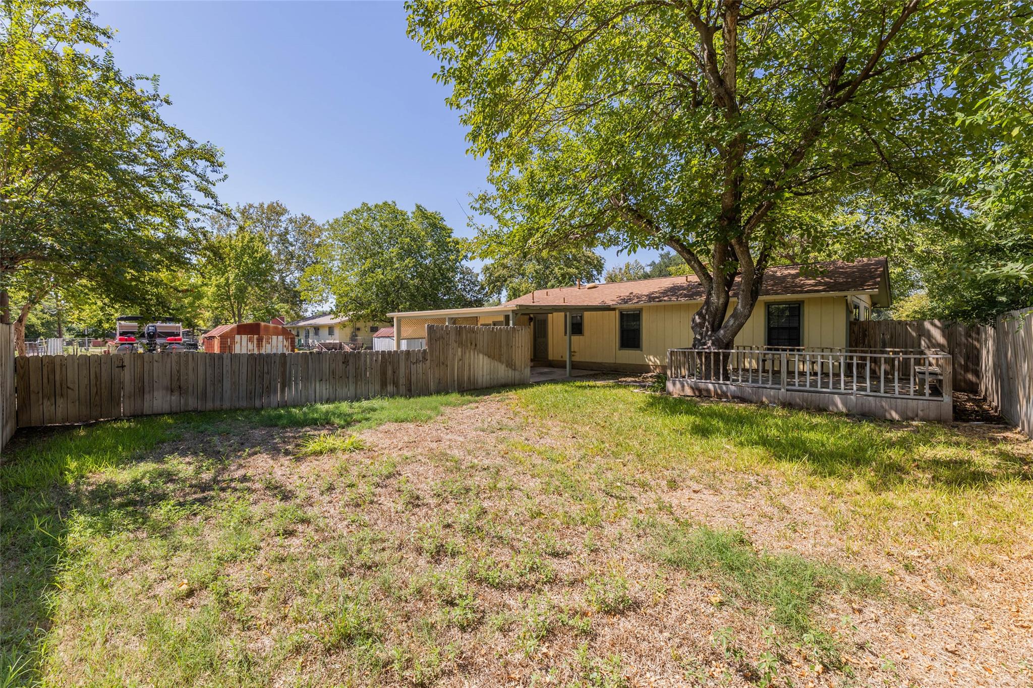 1204 Barbara Dr, San Marcos, TX 78666