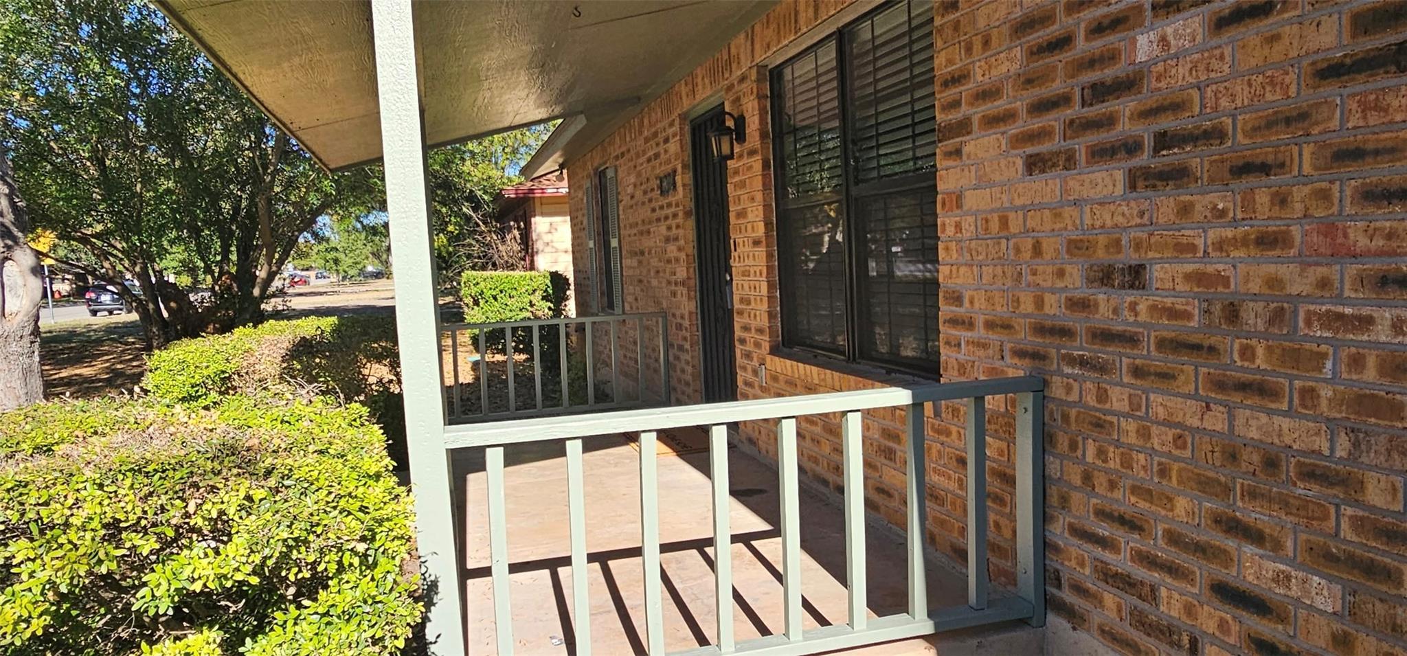 1204 Barbara Dr, San Marcos, TX 78666