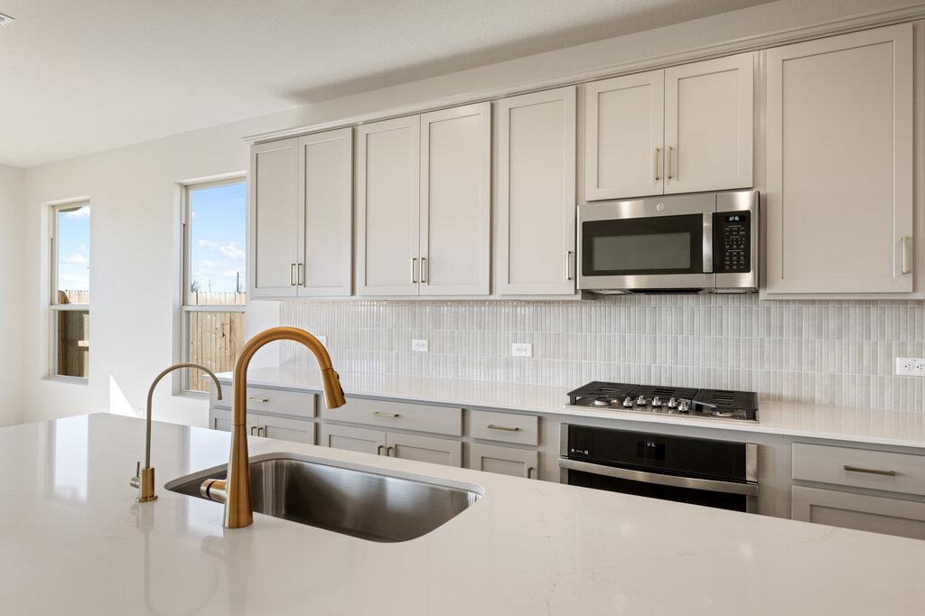 9717 Serene Bliss Ln, Buda, TX 78610