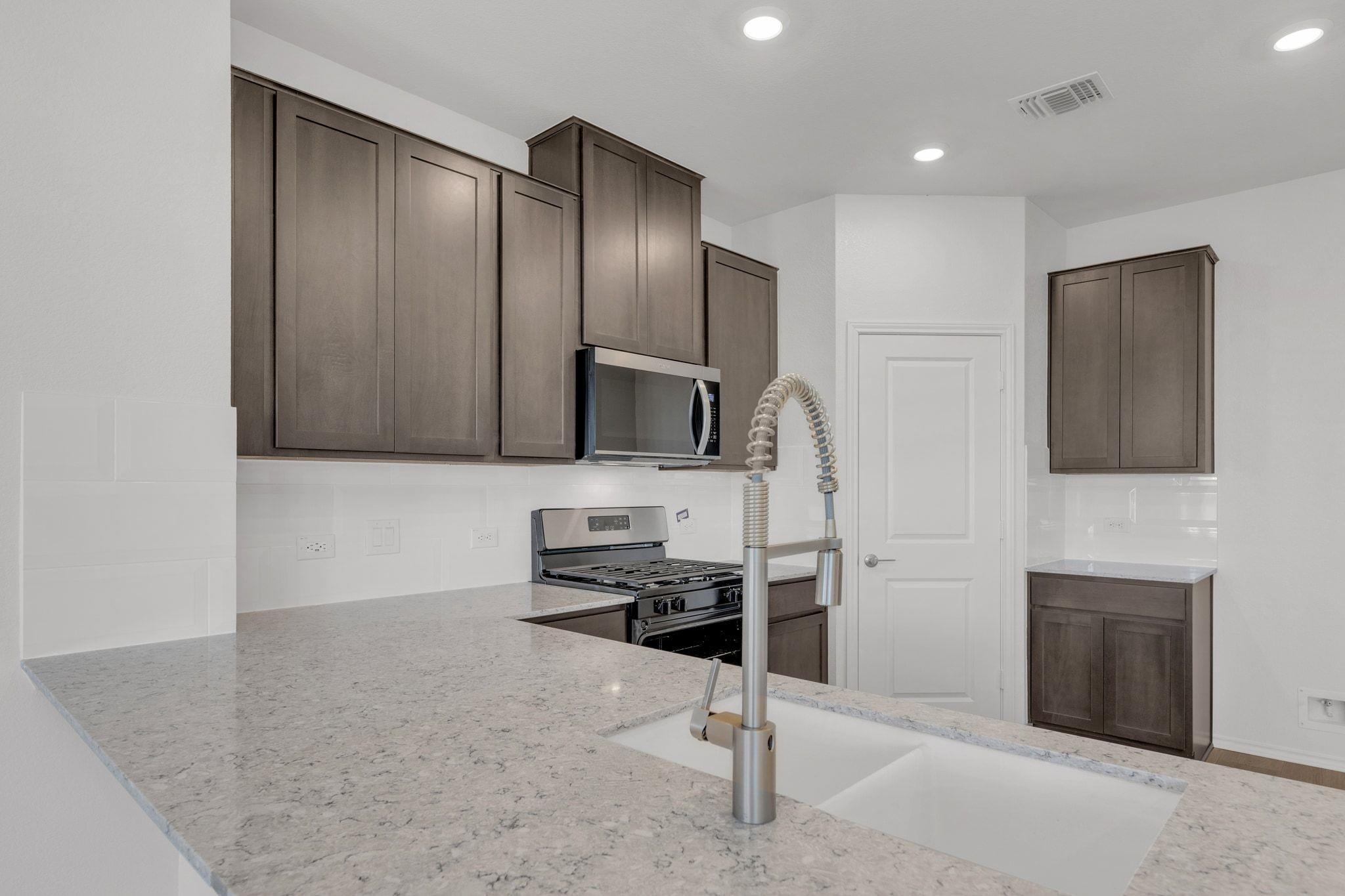 4852 Gragnano Dr, Round Rock, TX 78665