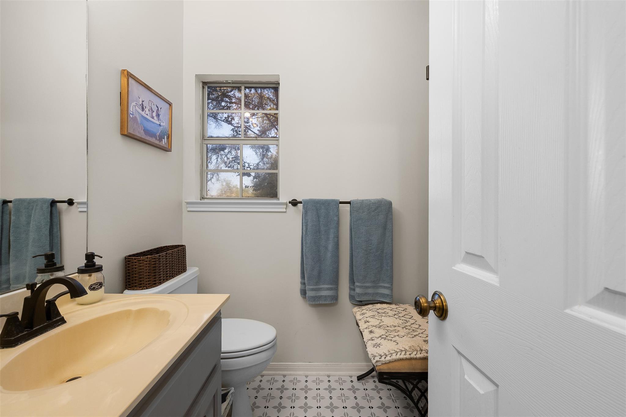 3801 W Fm 150, Kyle, TX 78640