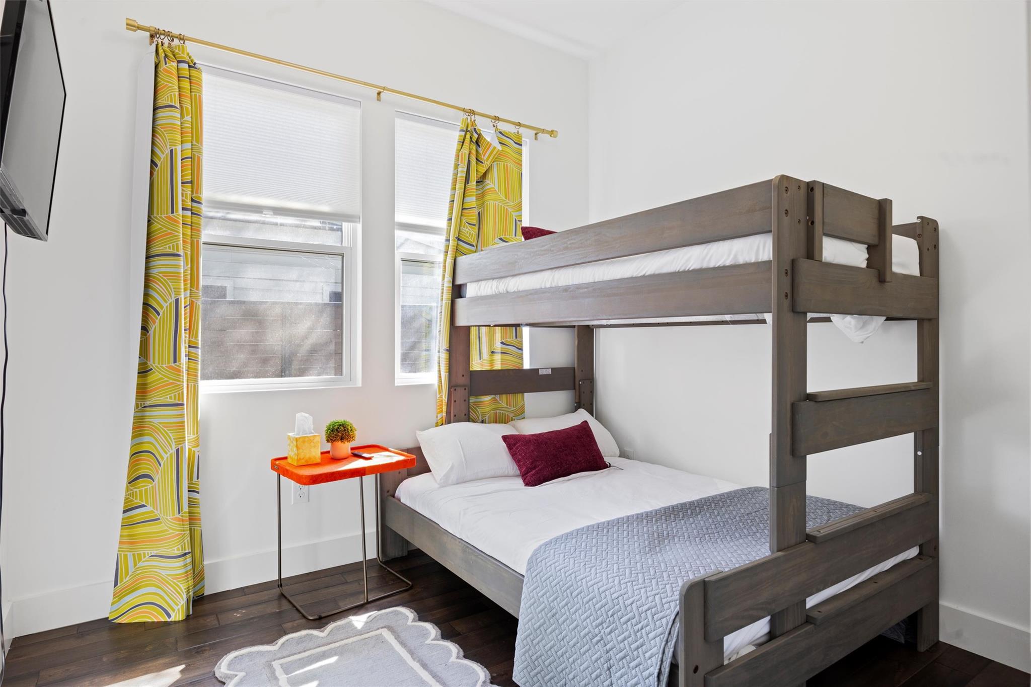 1206 W Oltorf St, Austin, TX 78704