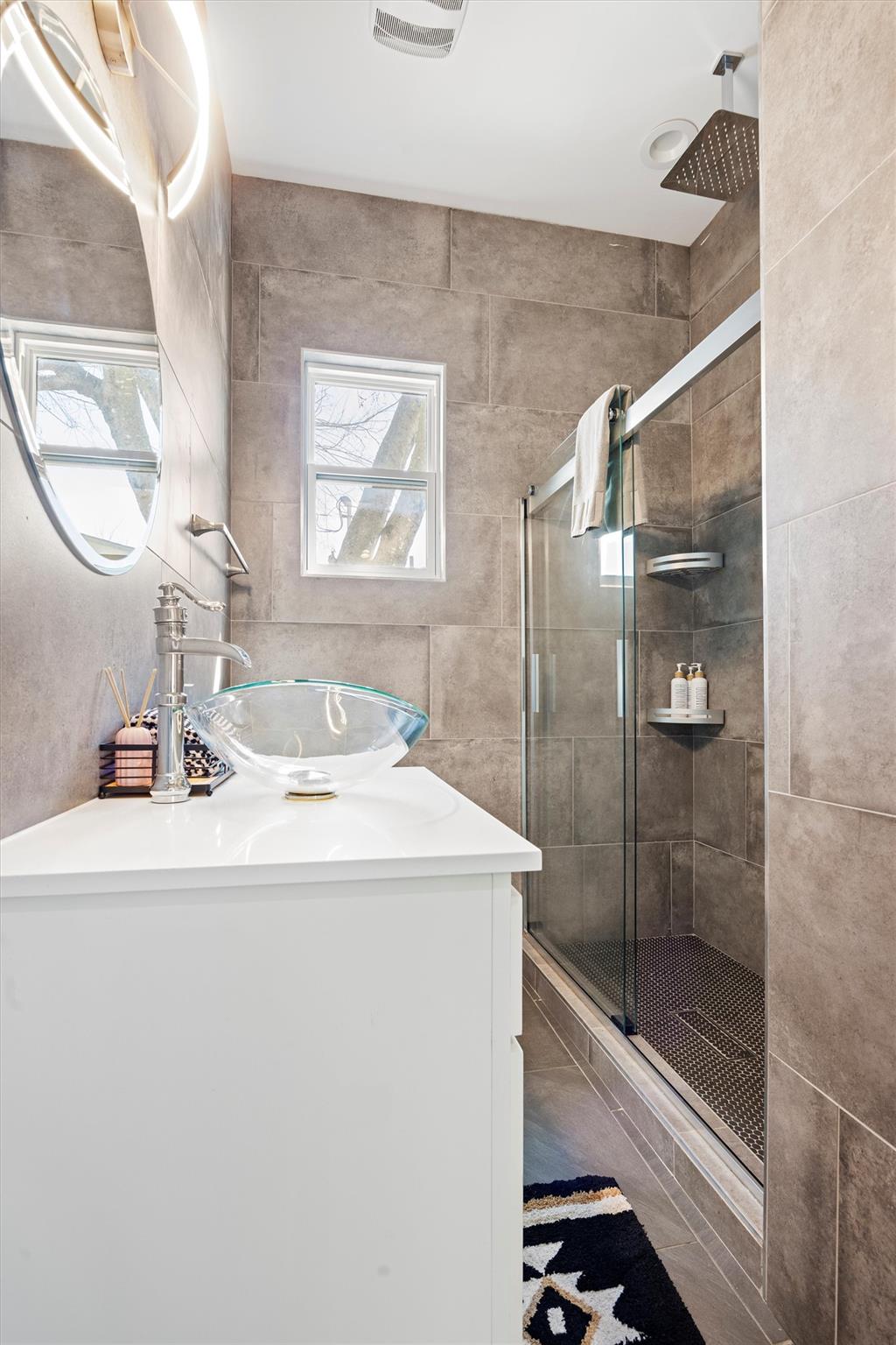 1206 W Oltorf St, Austin, TX 78704