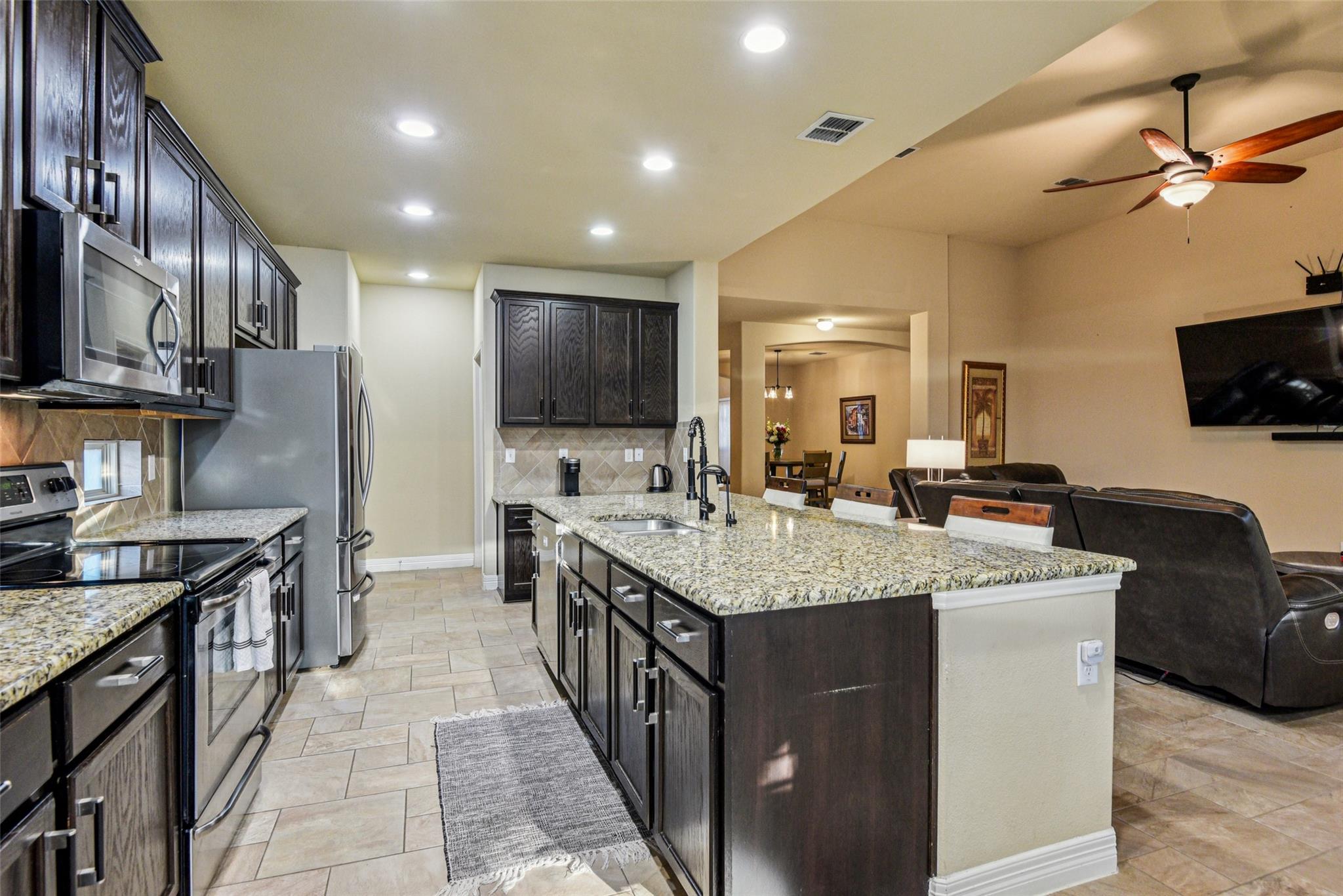 5519 Cypress Pt Pt, Cibolo, TX 78108