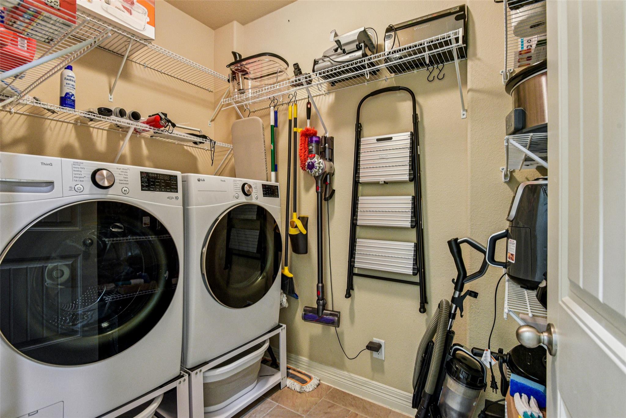 5519 Cypress Pt Pt, Cibolo, TX 78108