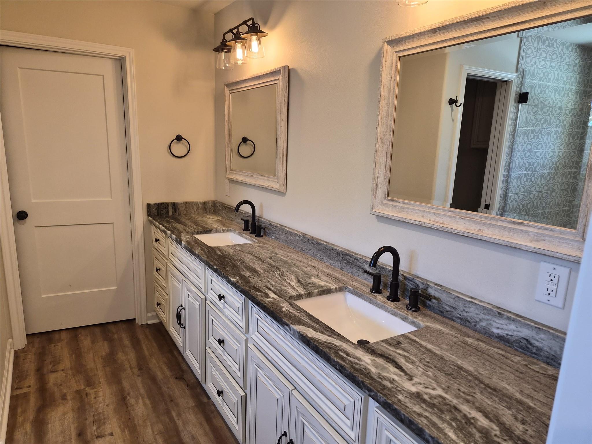 12987 F M Road 2769 Rd, Austin, TX 78726