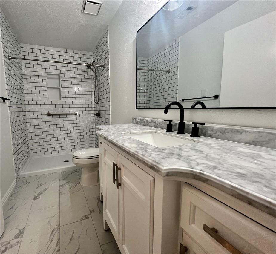 5305 Summer Cir, Austin, TX 78741