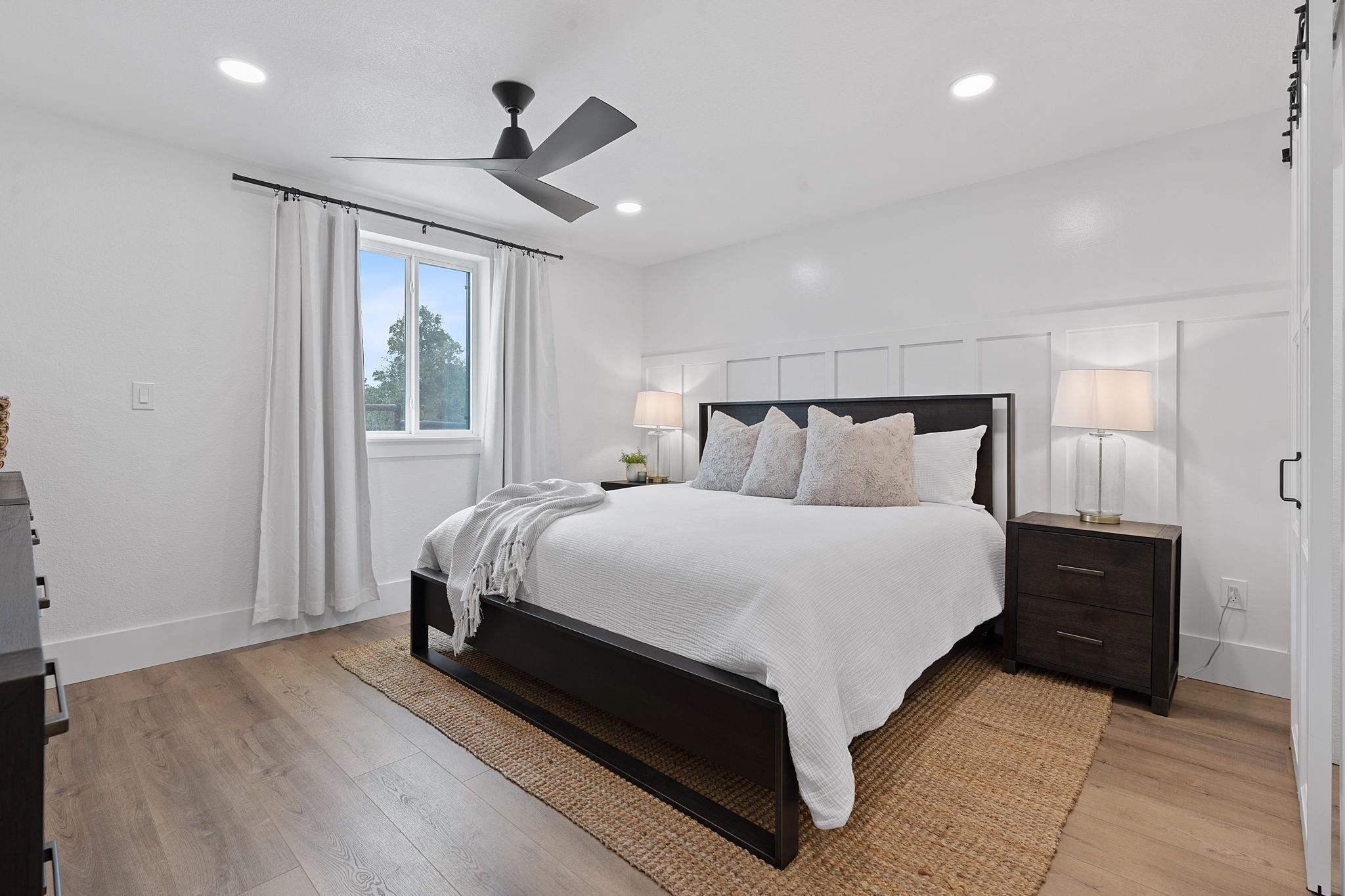 680 S Oak Forest Dr, Dripping Springs, TX 78620