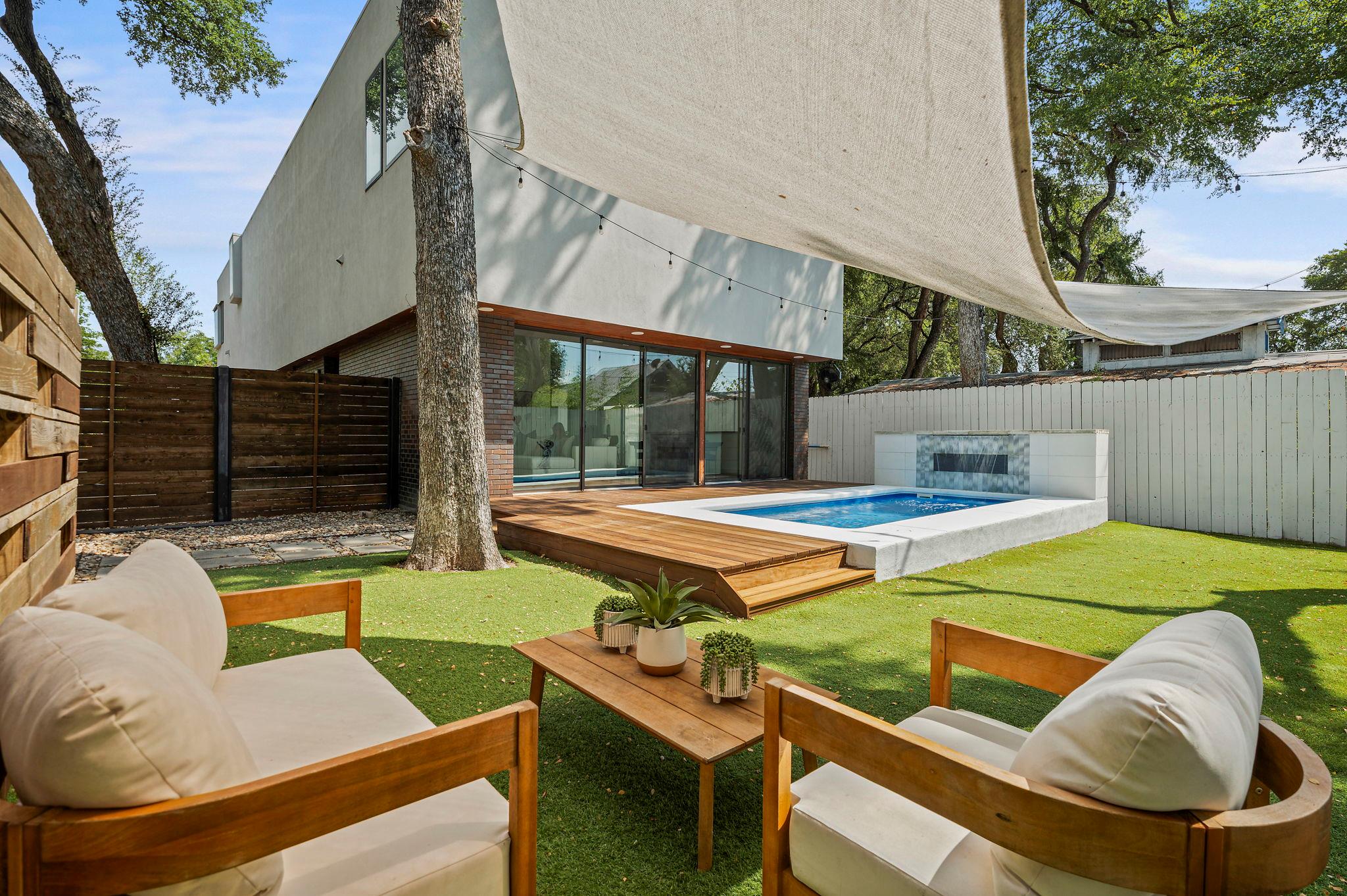 2017 Kinney Ave # B, Austin, TX 78704