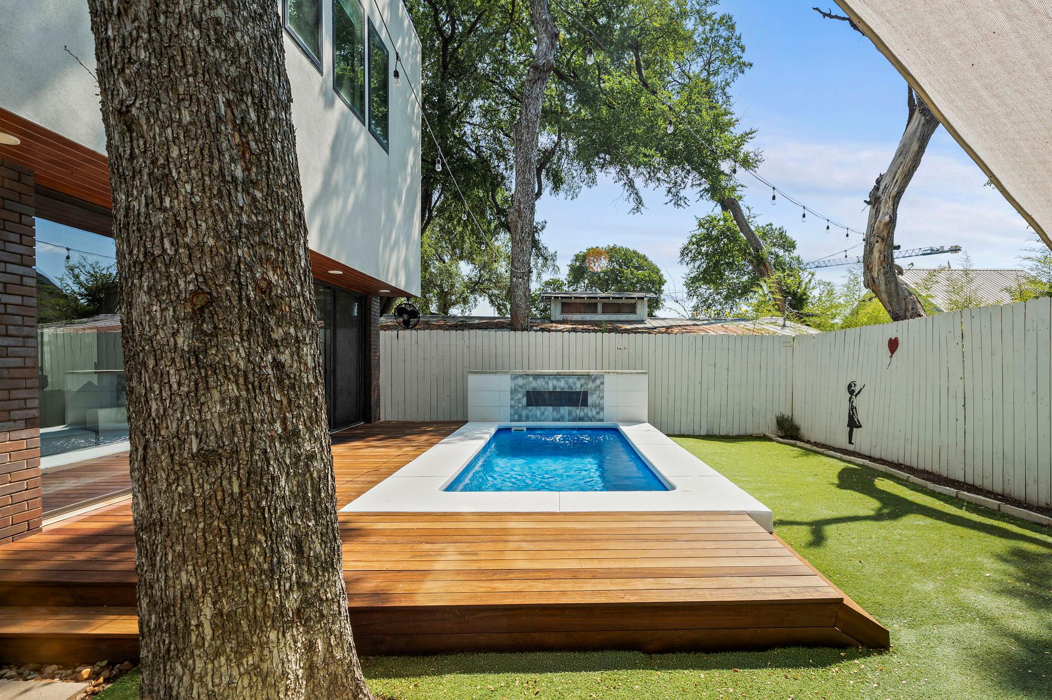 2017 Kinney Ave # B, Austin, TX 78704