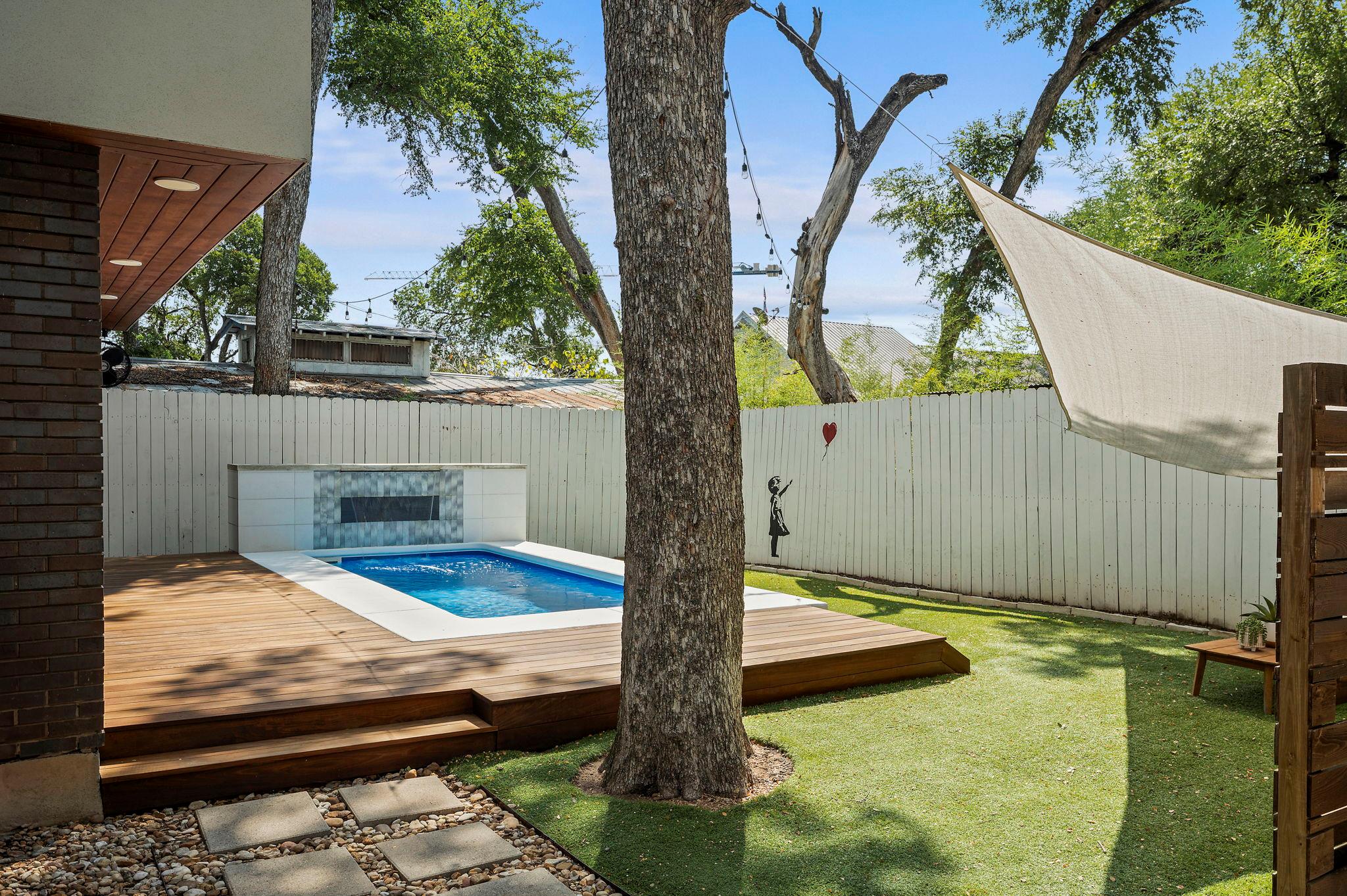 2017 Kinney Ave # B, Austin, TX 78704