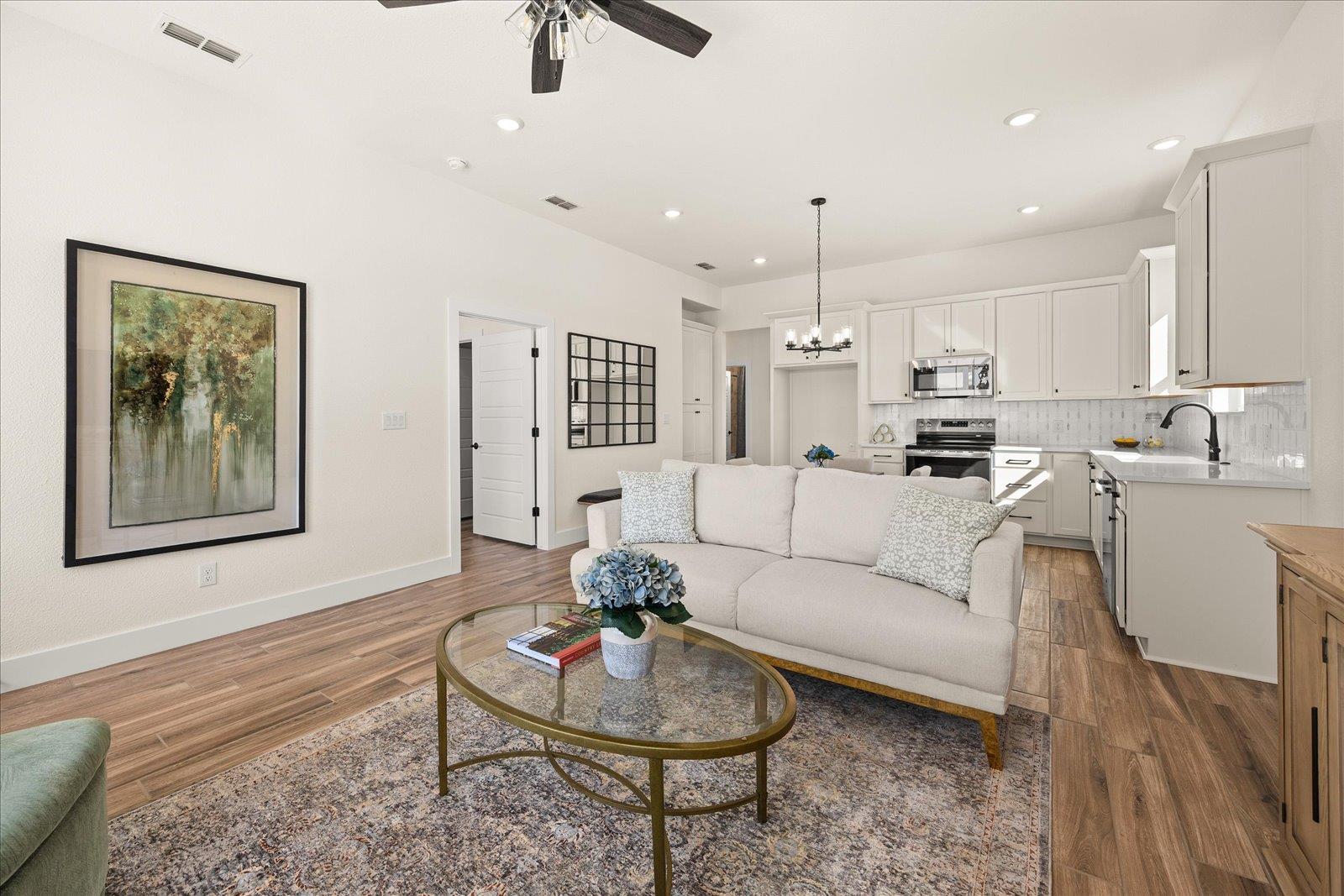 802 S Creek St # 116, Fredericksburg, TX 78624